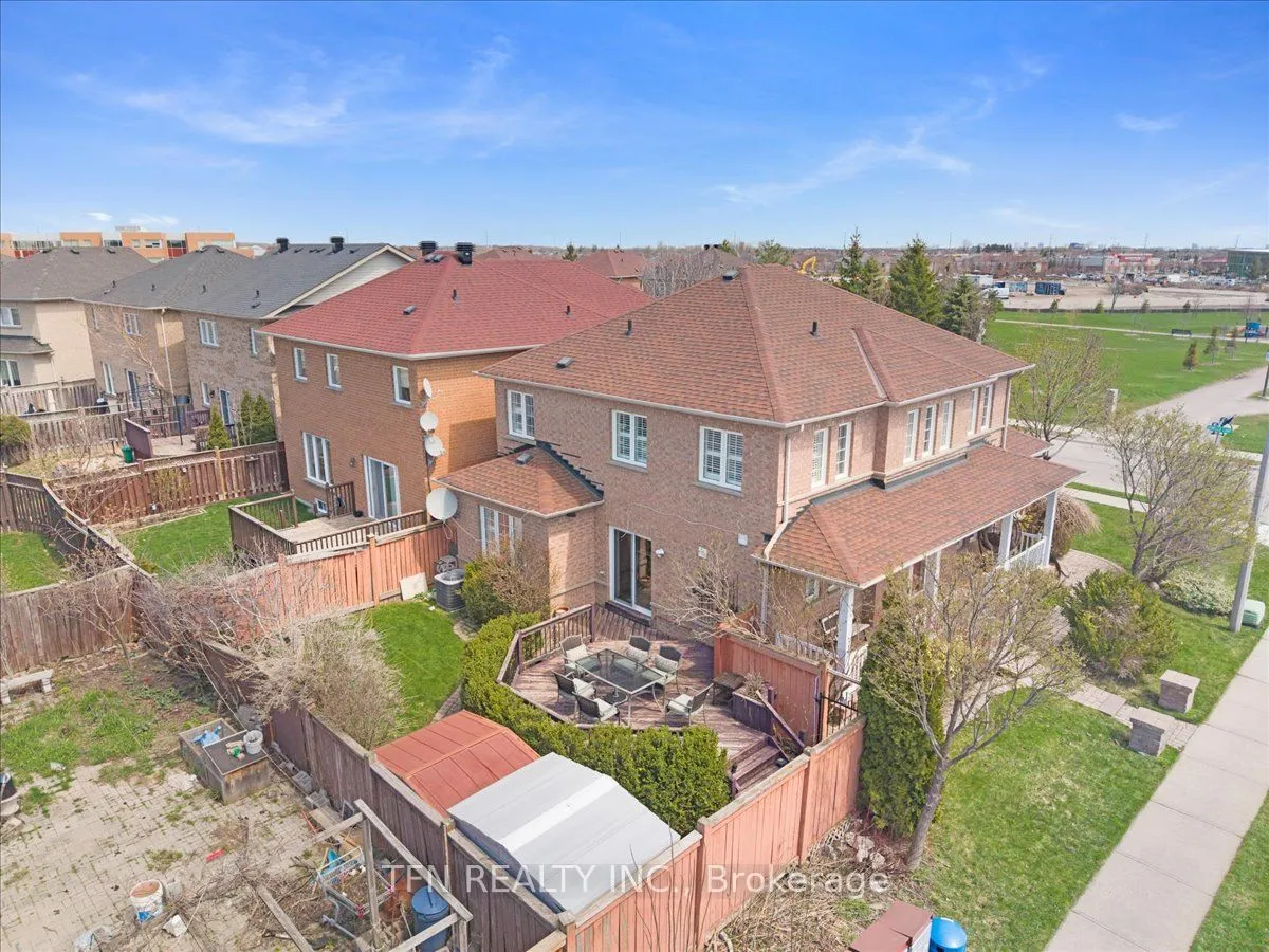 Detached Home For Sale | W13049460