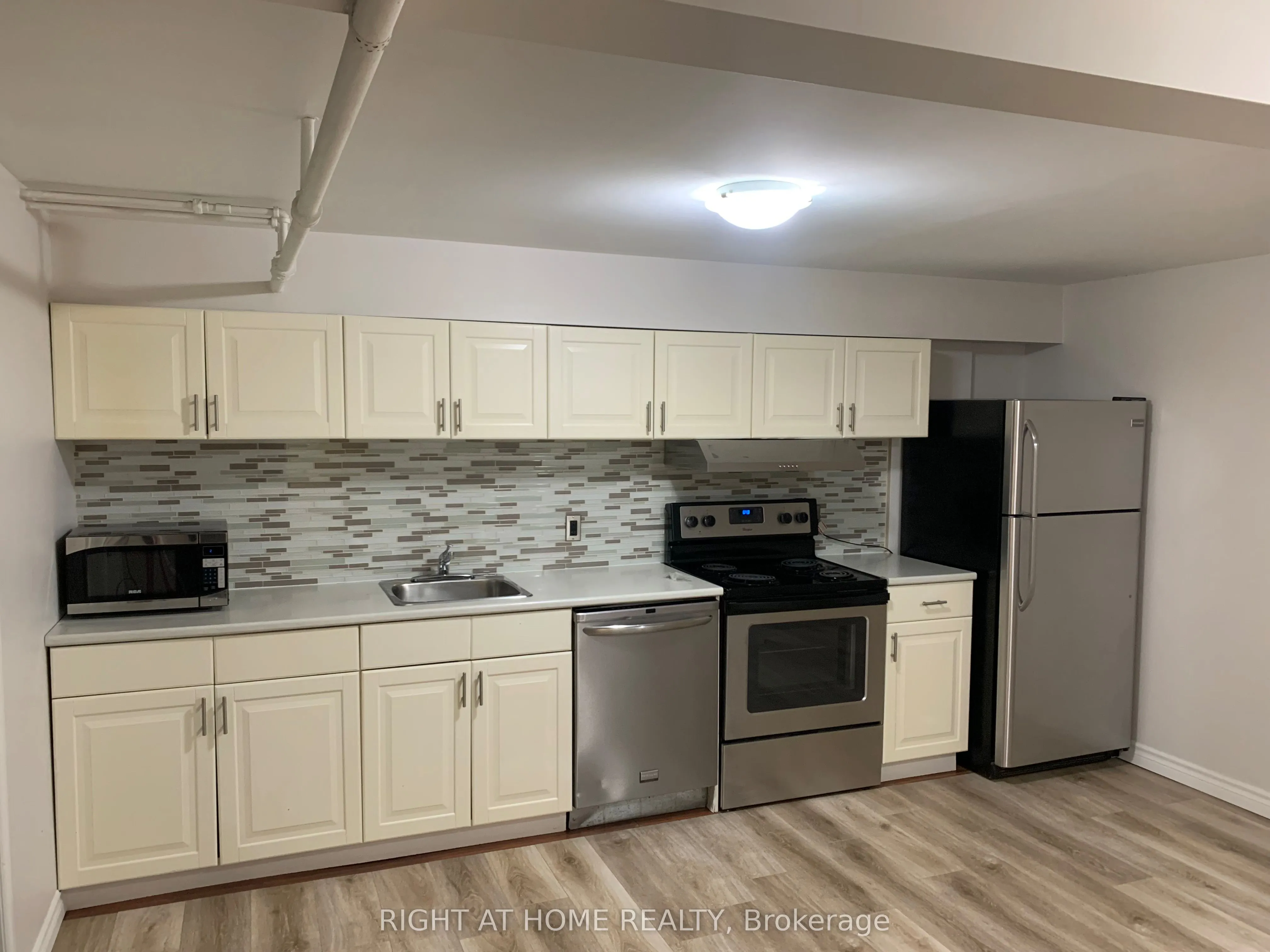 Property For Lease | W13049974