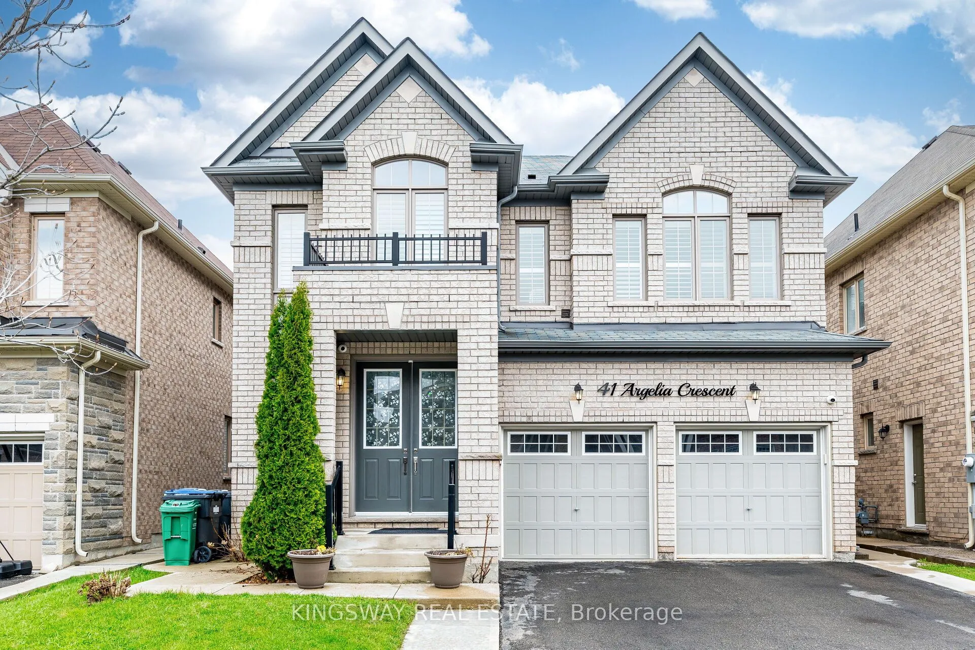 Detached Home For Sale | W13050412