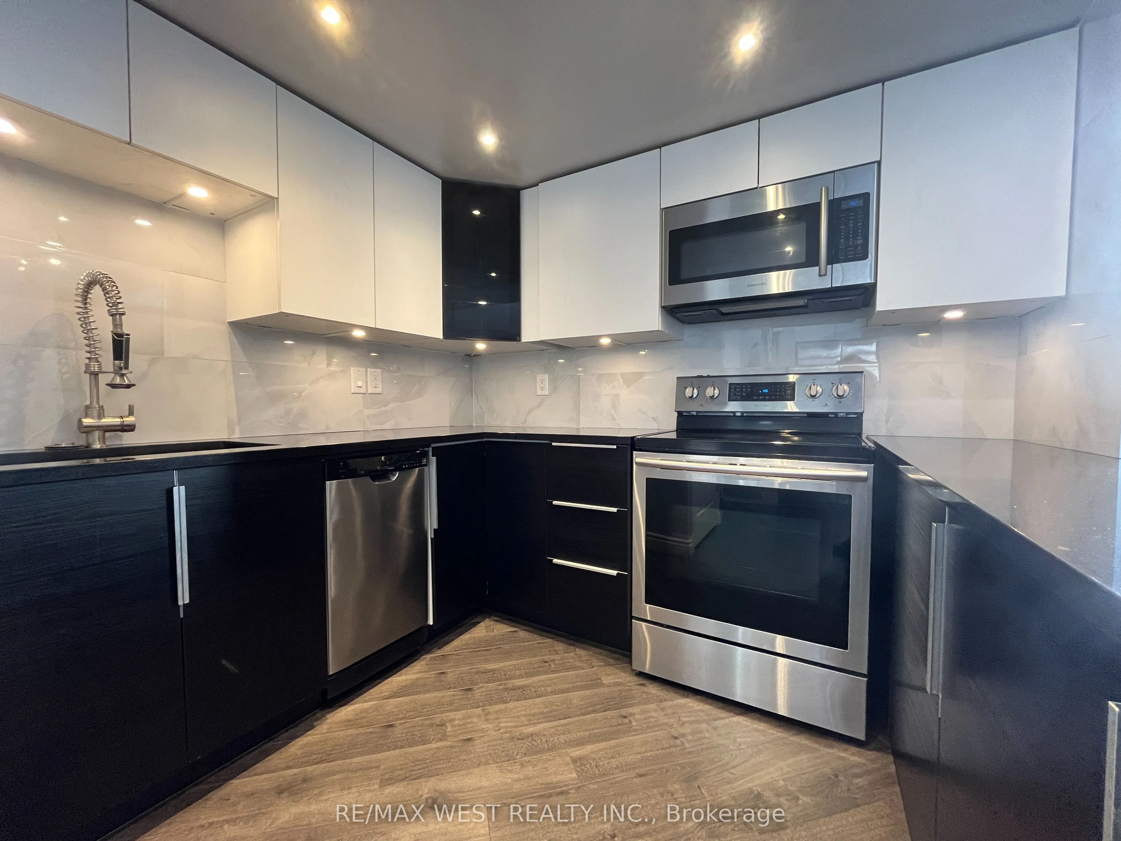 Property For Sale | W13054904