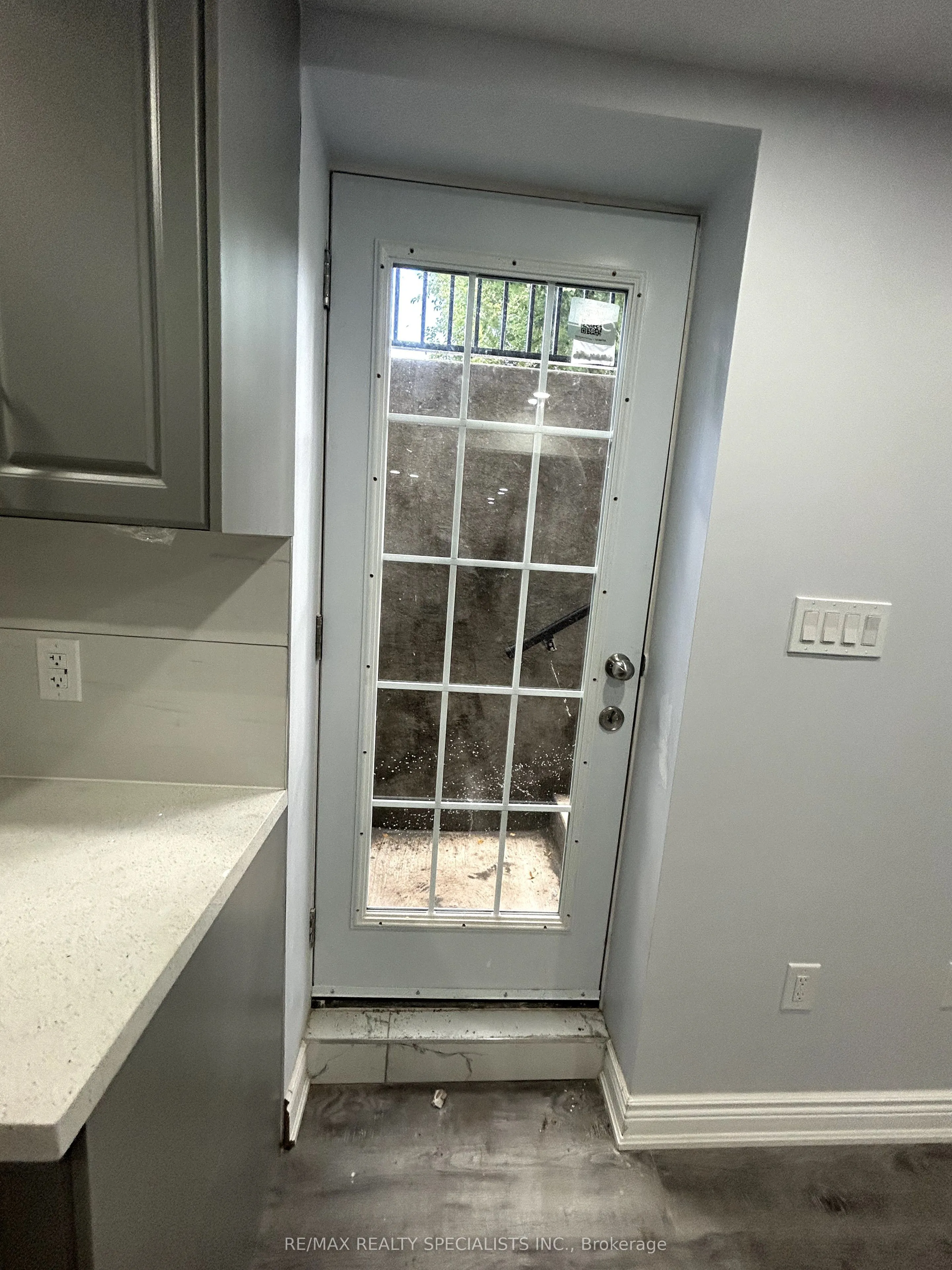 Detached Home For Lease | W13055386