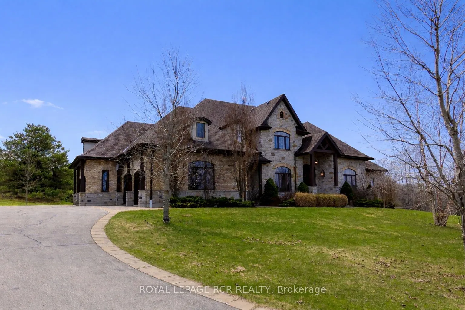 Detached Home For Sale | W13057572
