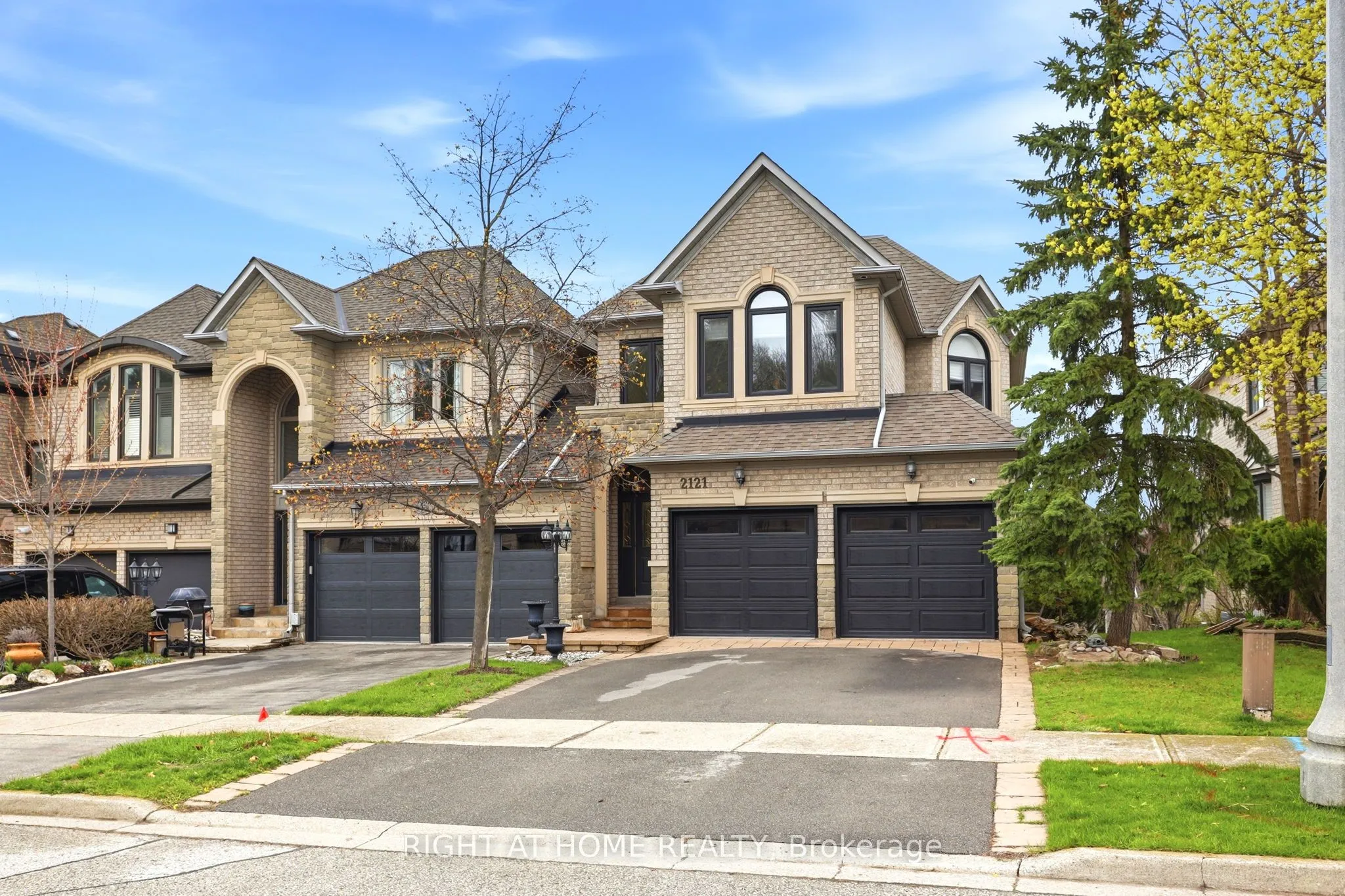 Property For Sale | W13058180