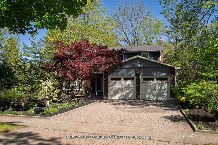 1268  Cermel W Drive, Mississauga, ON L5H 3V4