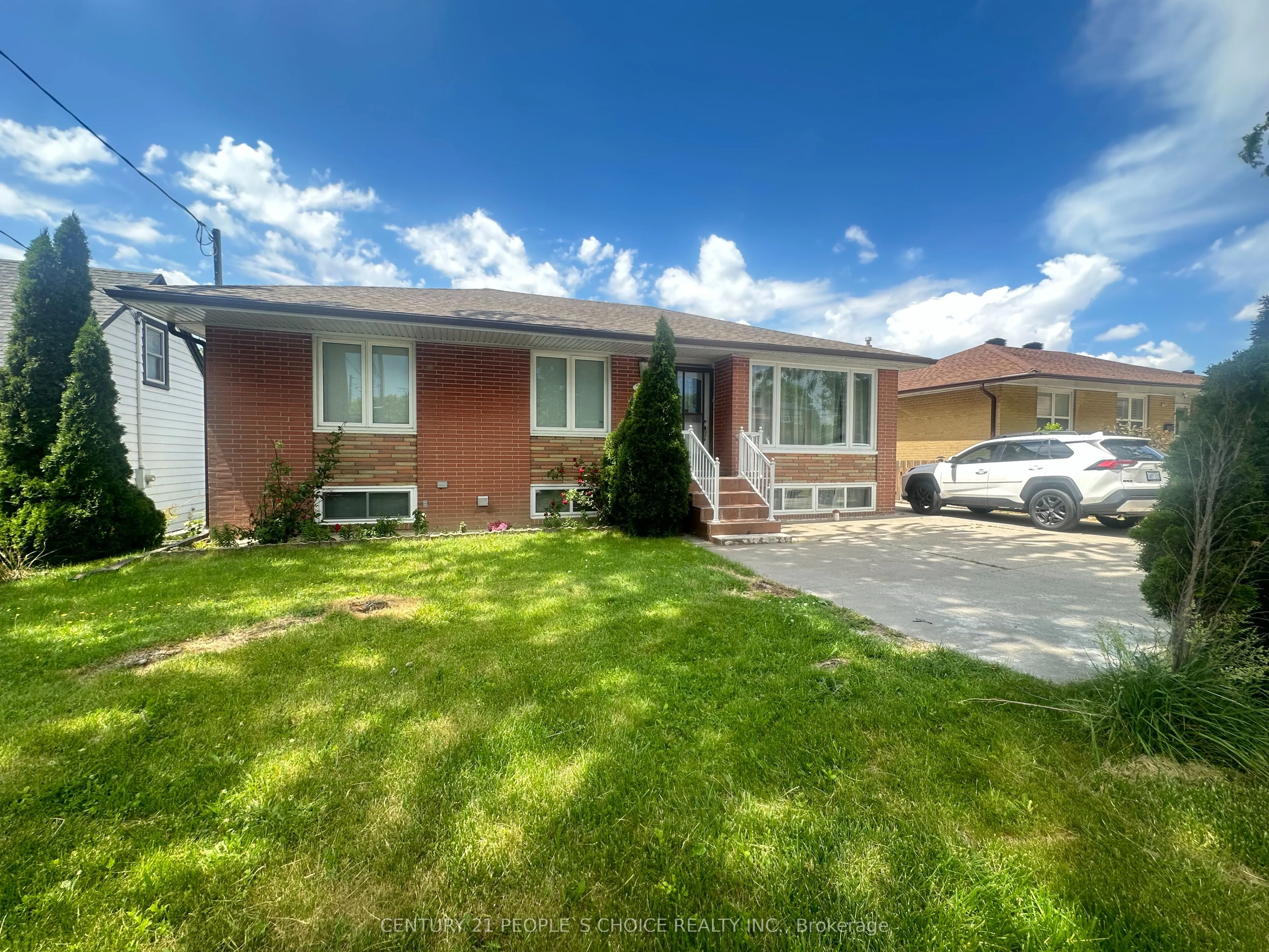 Detached Home For Sale | W13062386