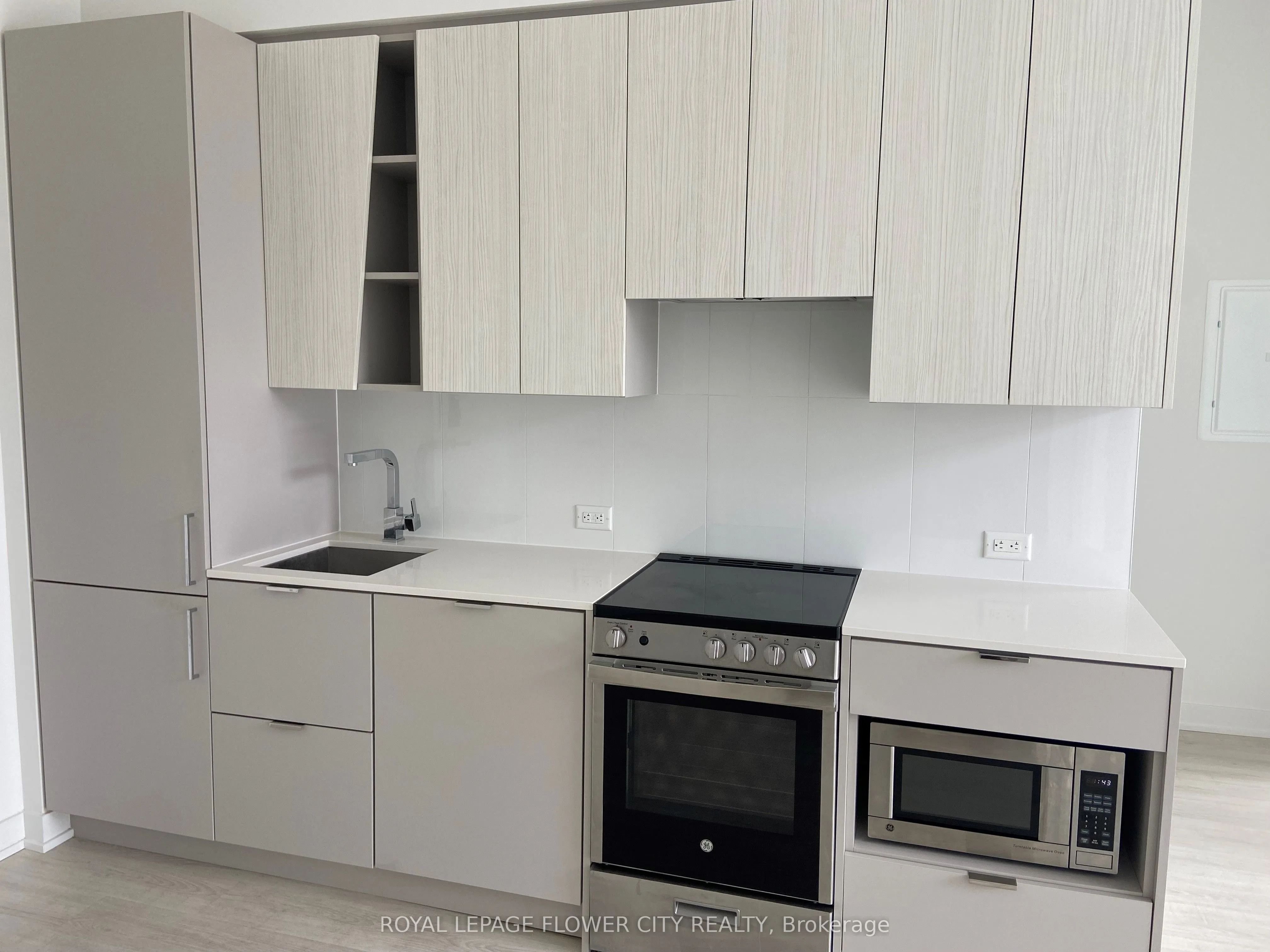 Property For Lease | W13064636