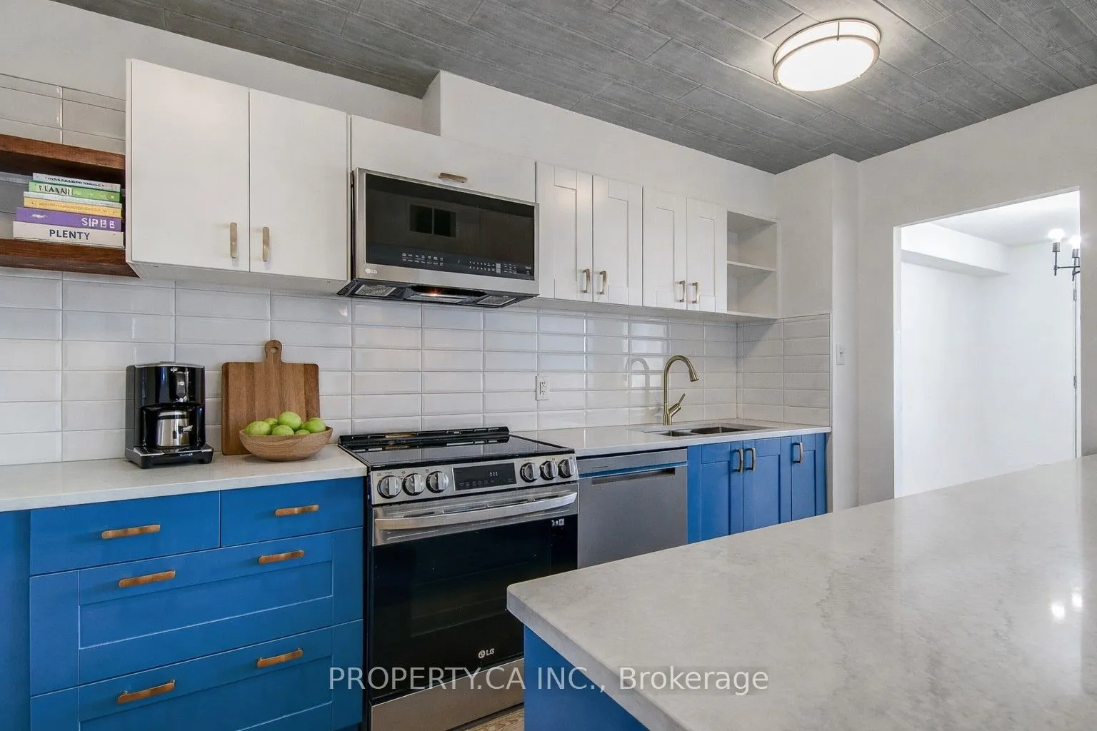Property For Sale | W13064900