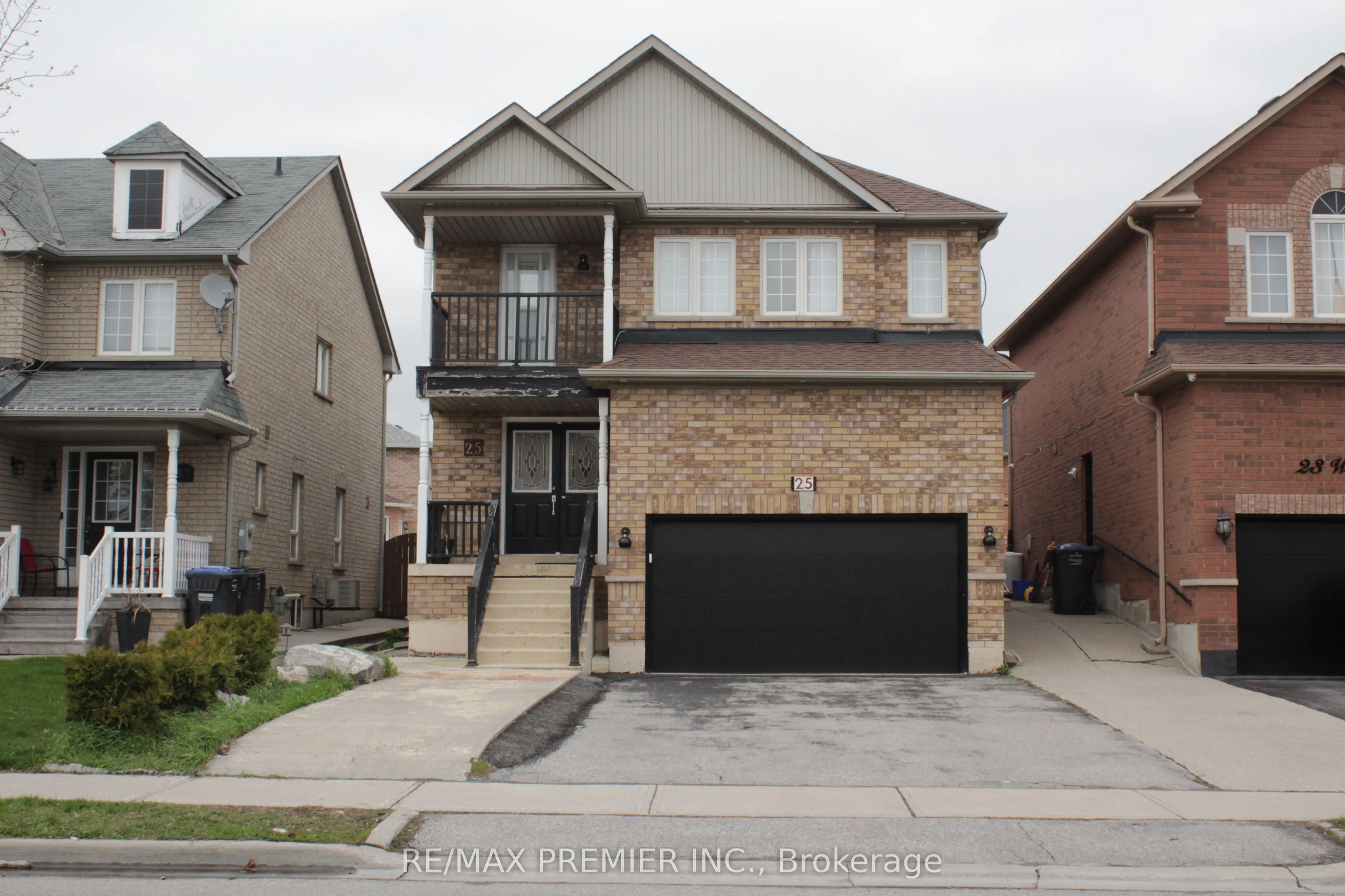 Detached Home For Lease | W13065274