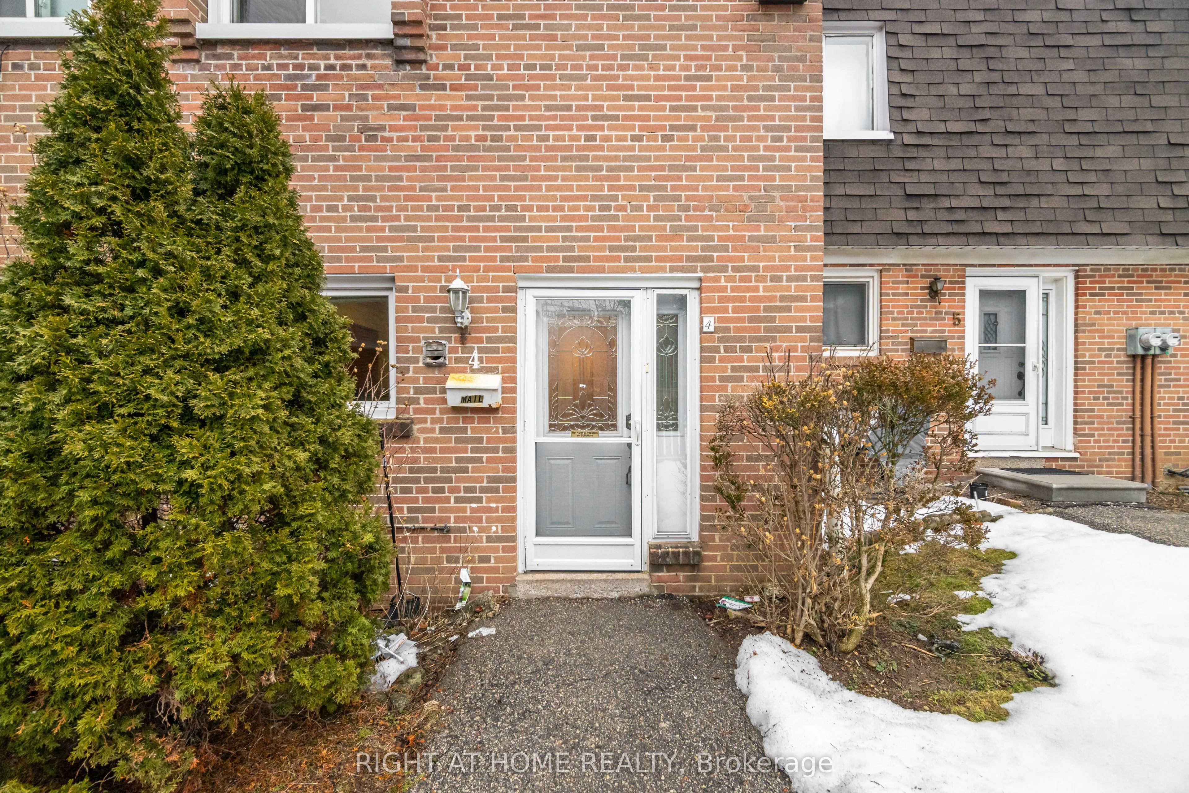 Property For Sale | W13066178