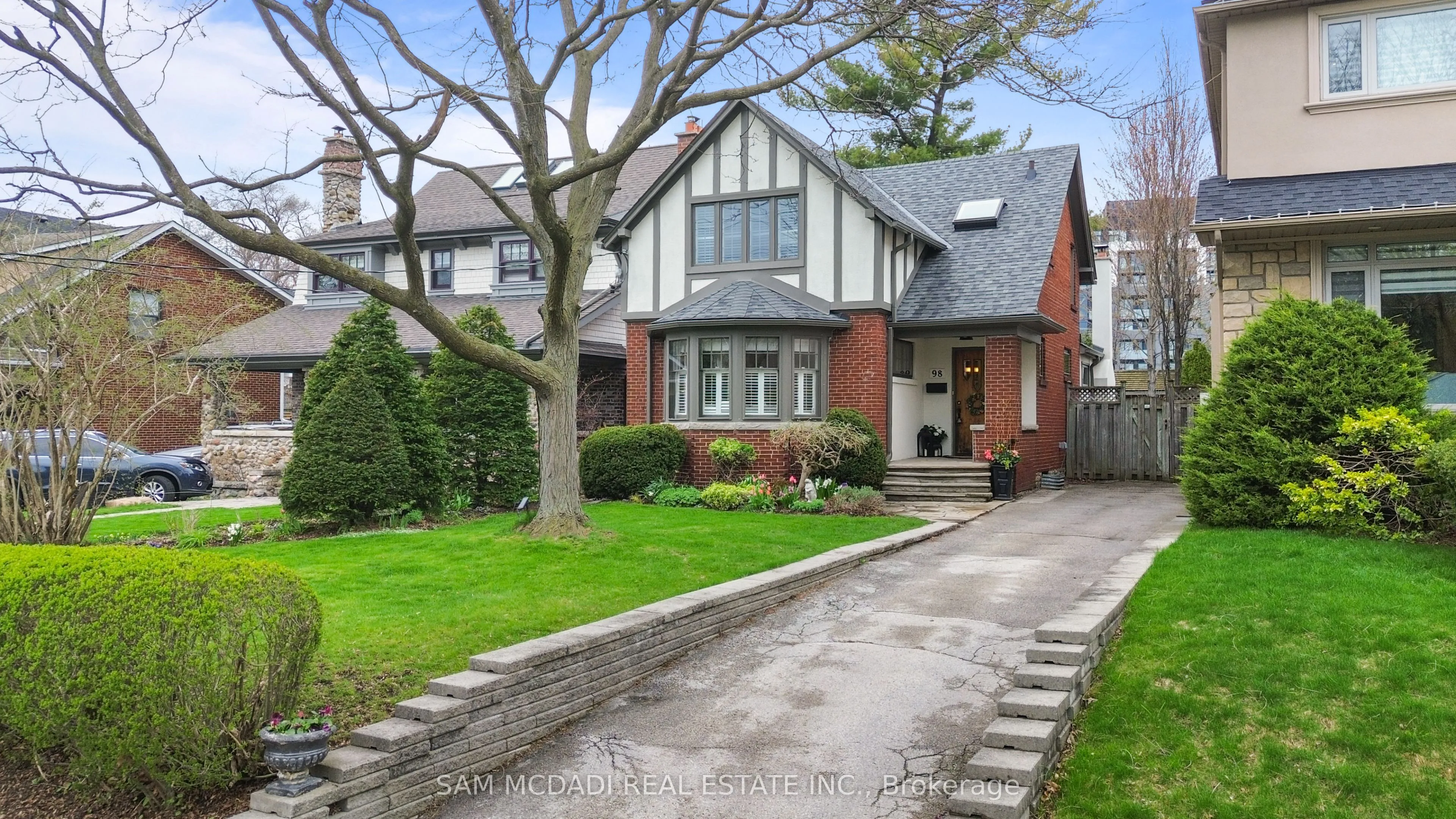 Detached Home For Sale | W13066952