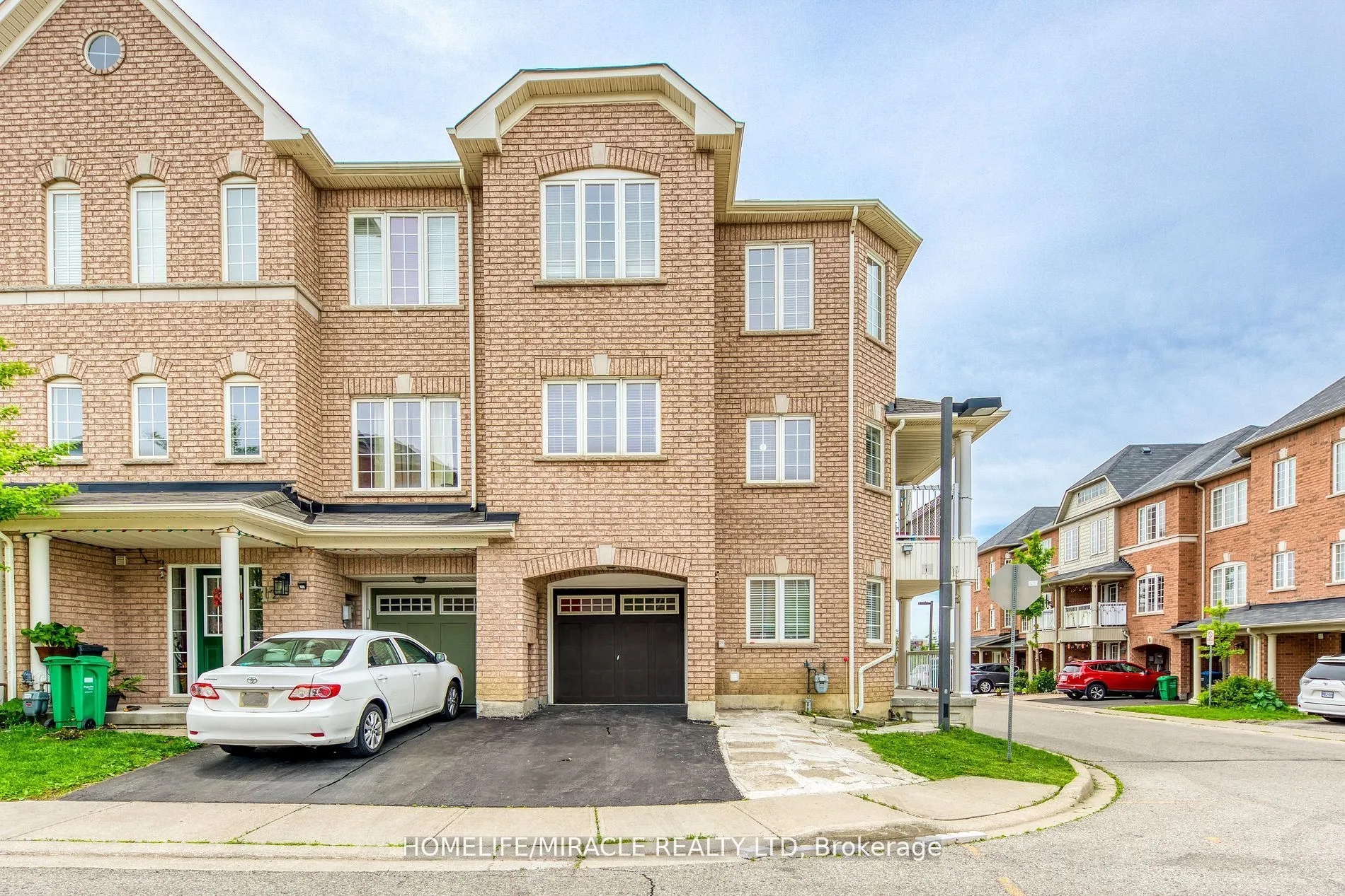 Property For Sale | W13069474