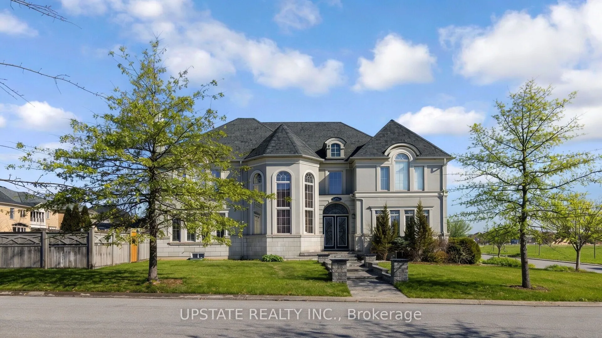 Detached Home For Sale | W13071674
