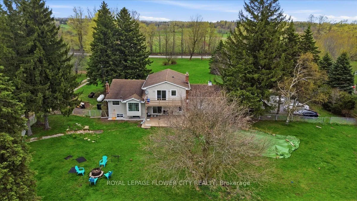 Detached Home For Sale | W13073004
