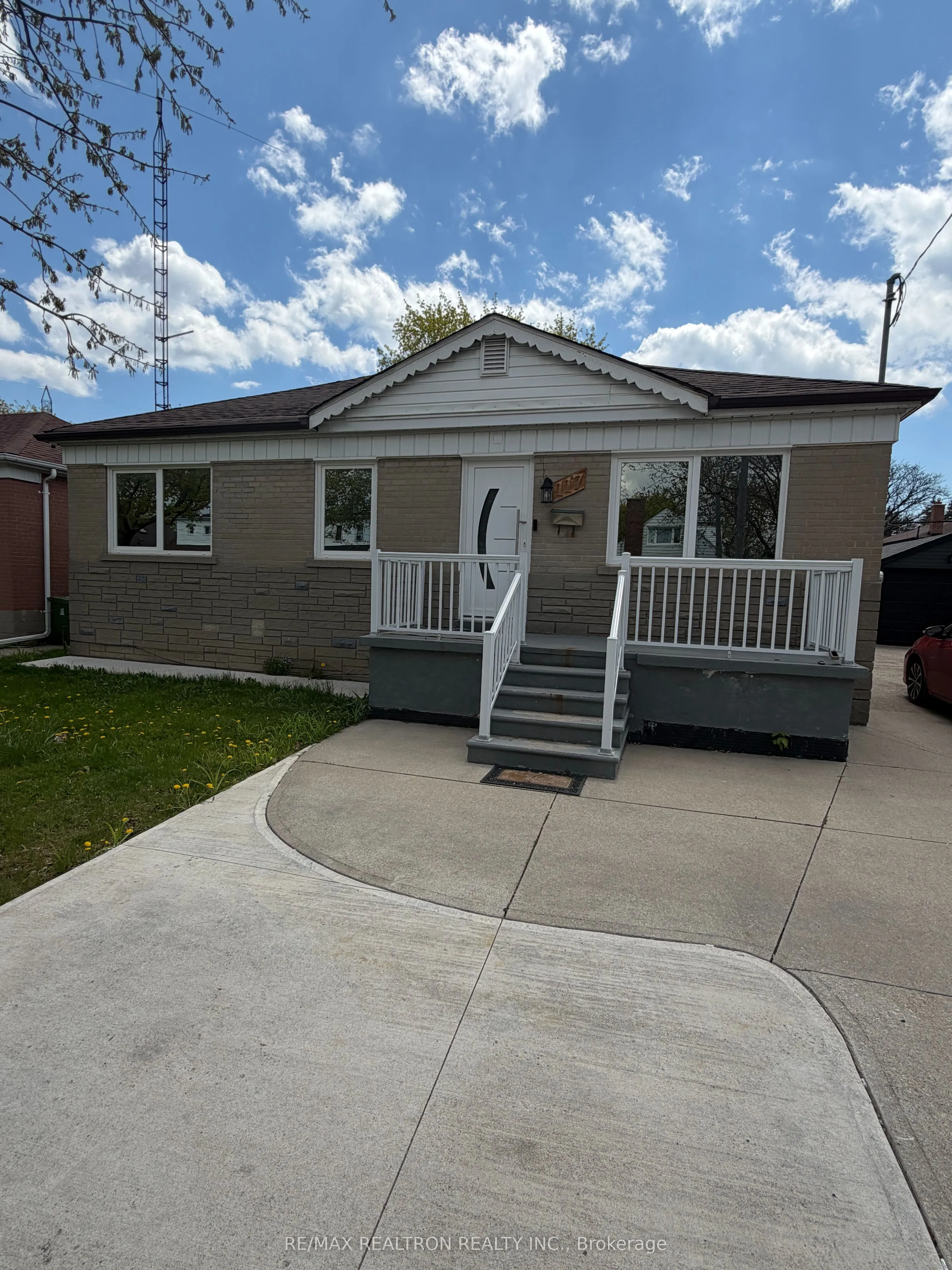 Detached Home For Lease | W13074128