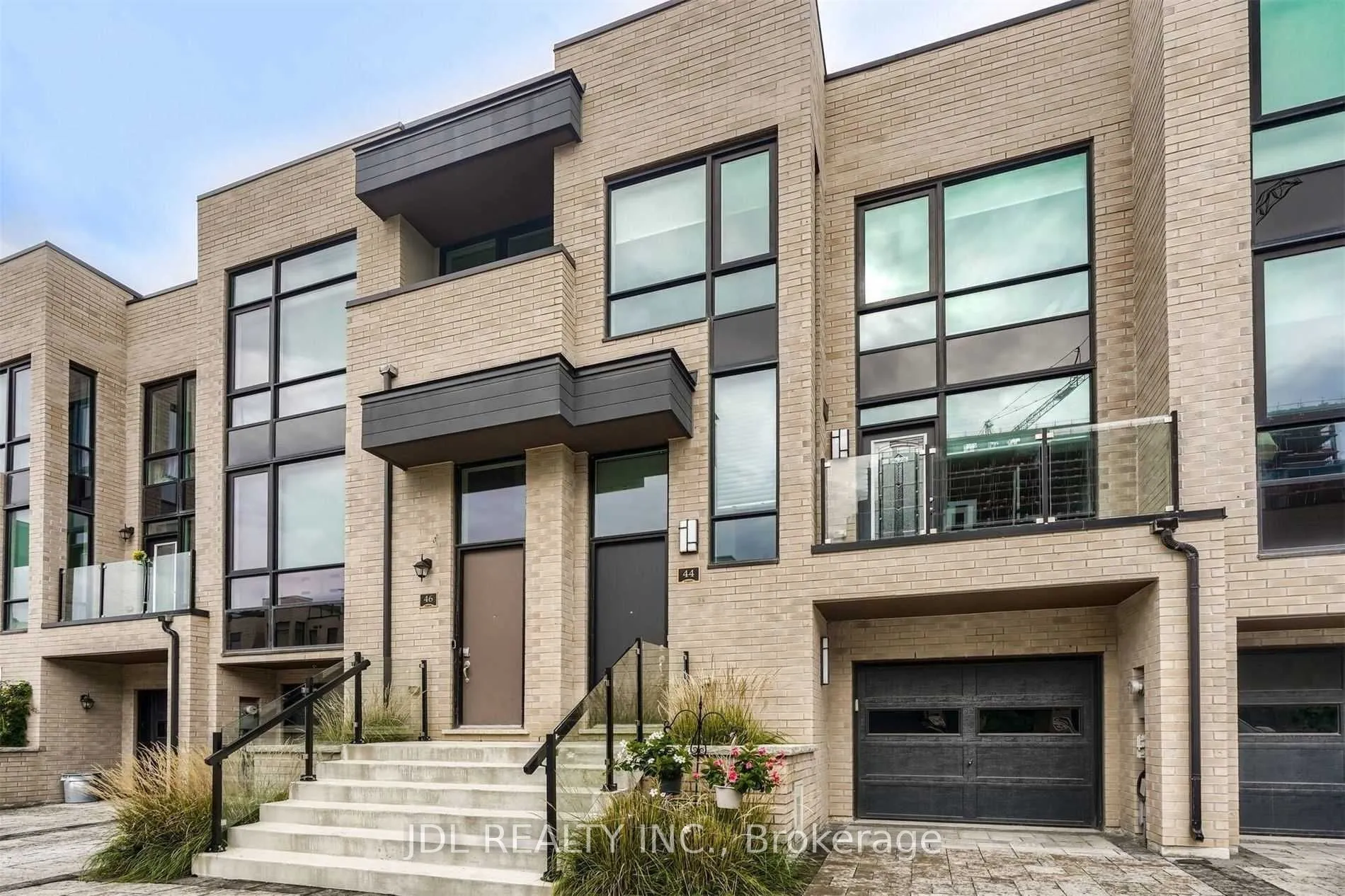 Property For Lease | W13074516