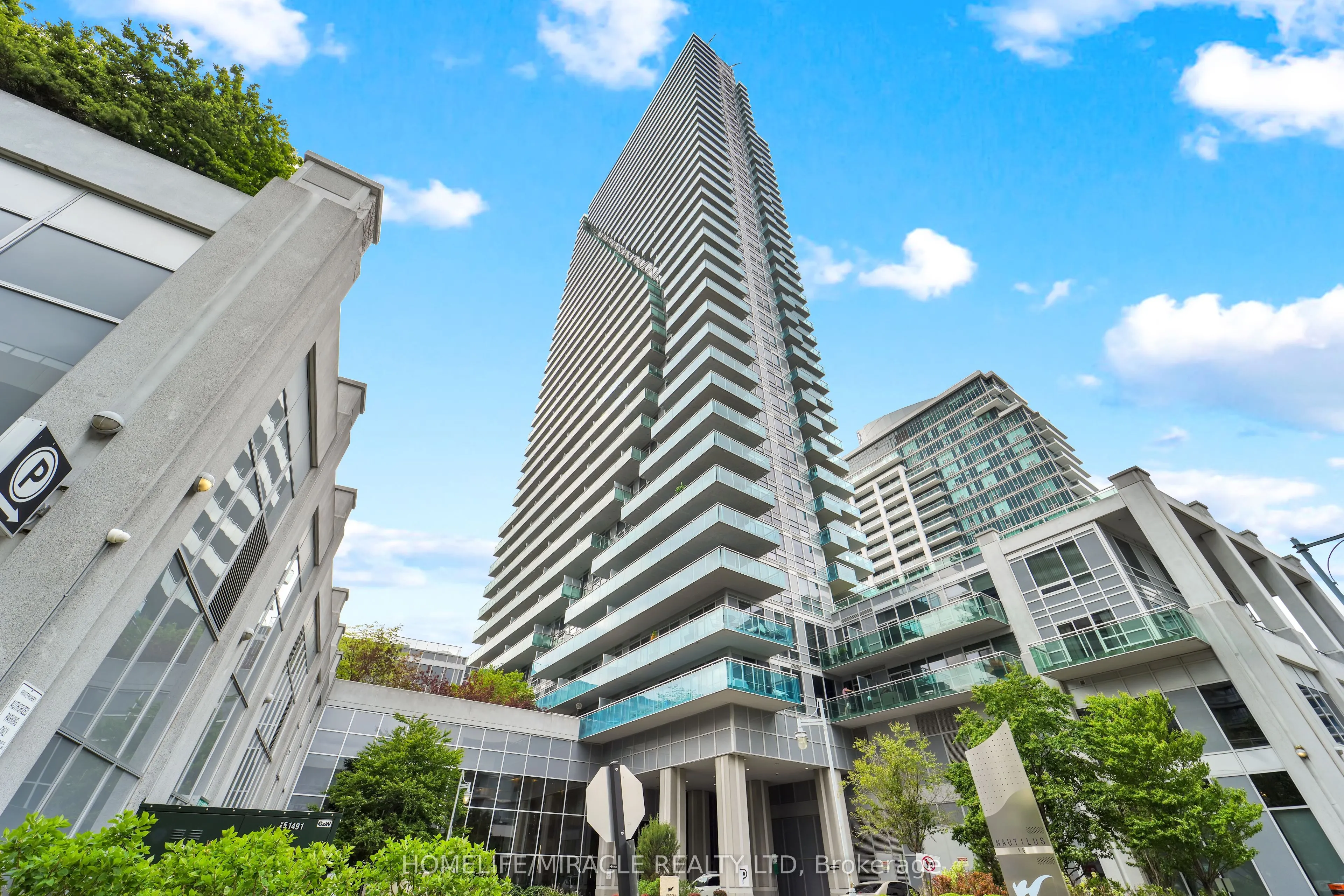 Property For Lease | W13075386