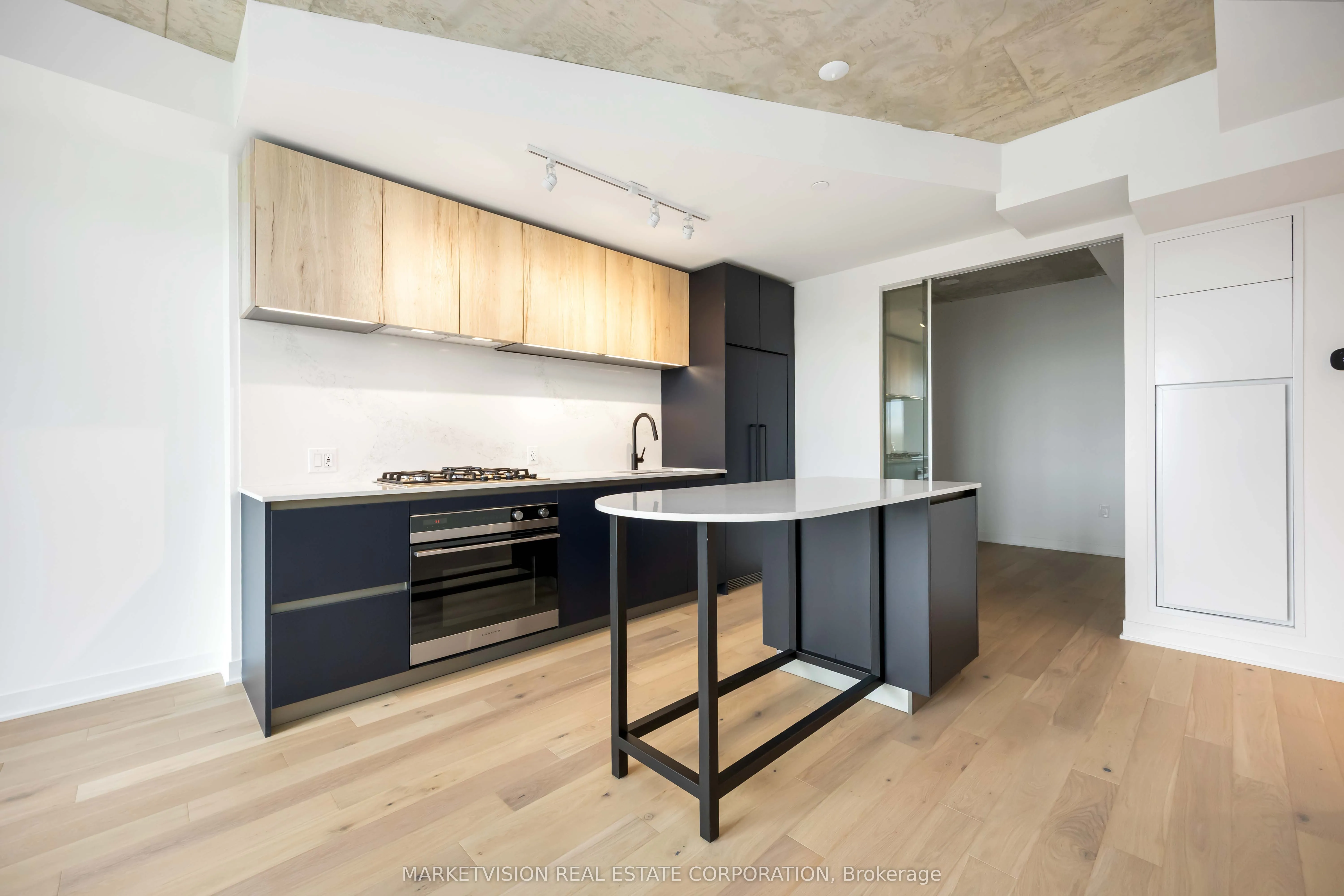 Property For Sale | W13075726