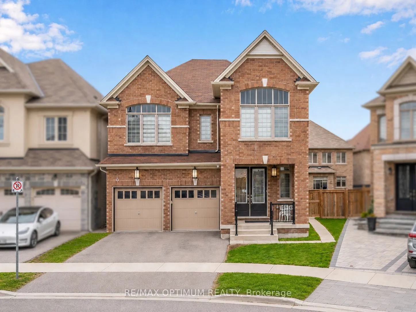 Detached Home For Sale | W13078110