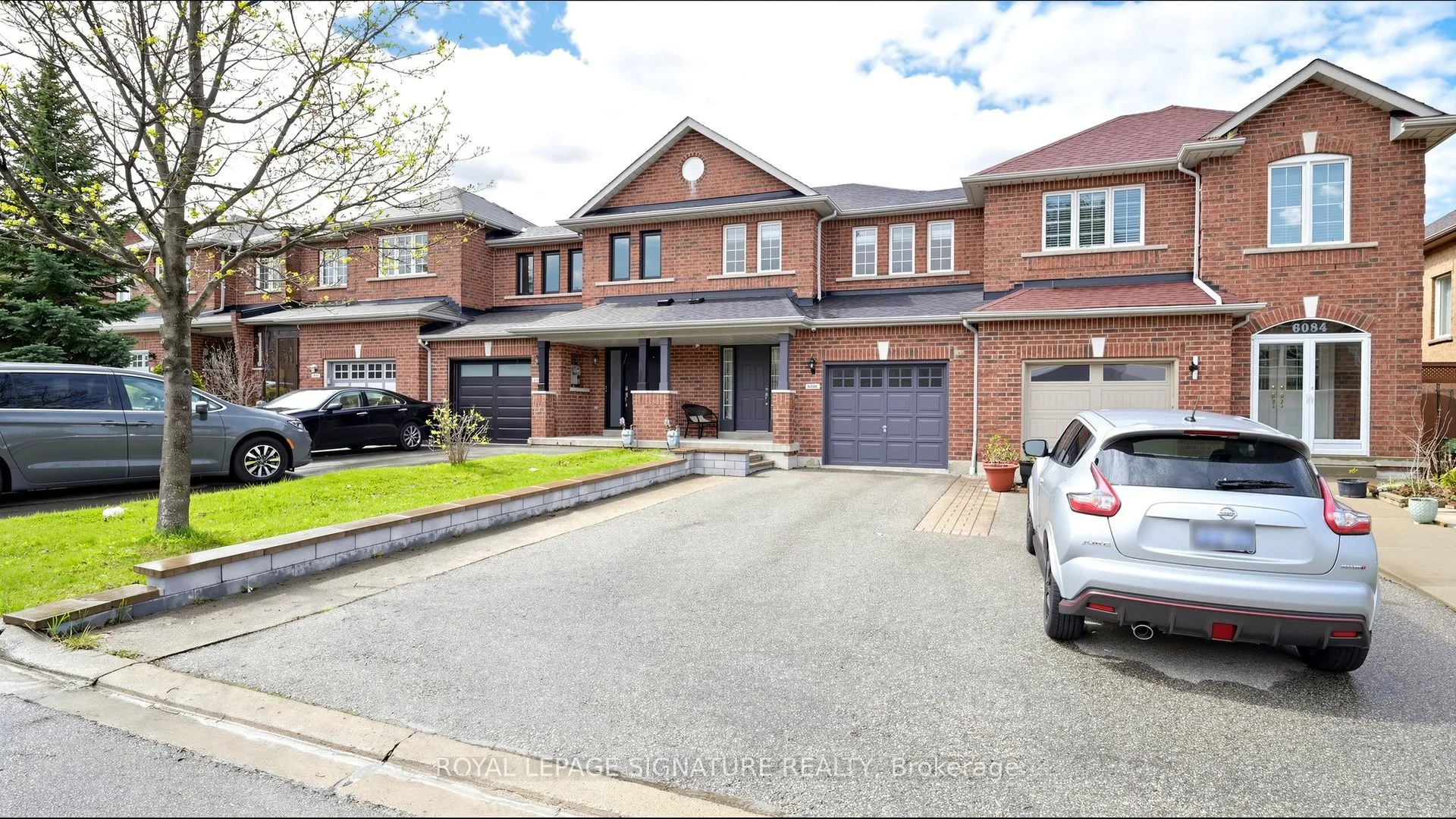 Property For Sale | W13078372