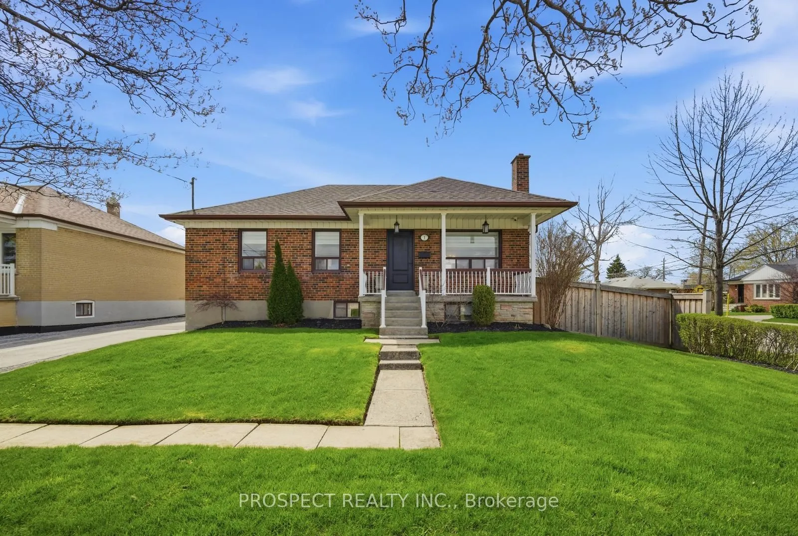 Detached Home For Sale | W13079322
