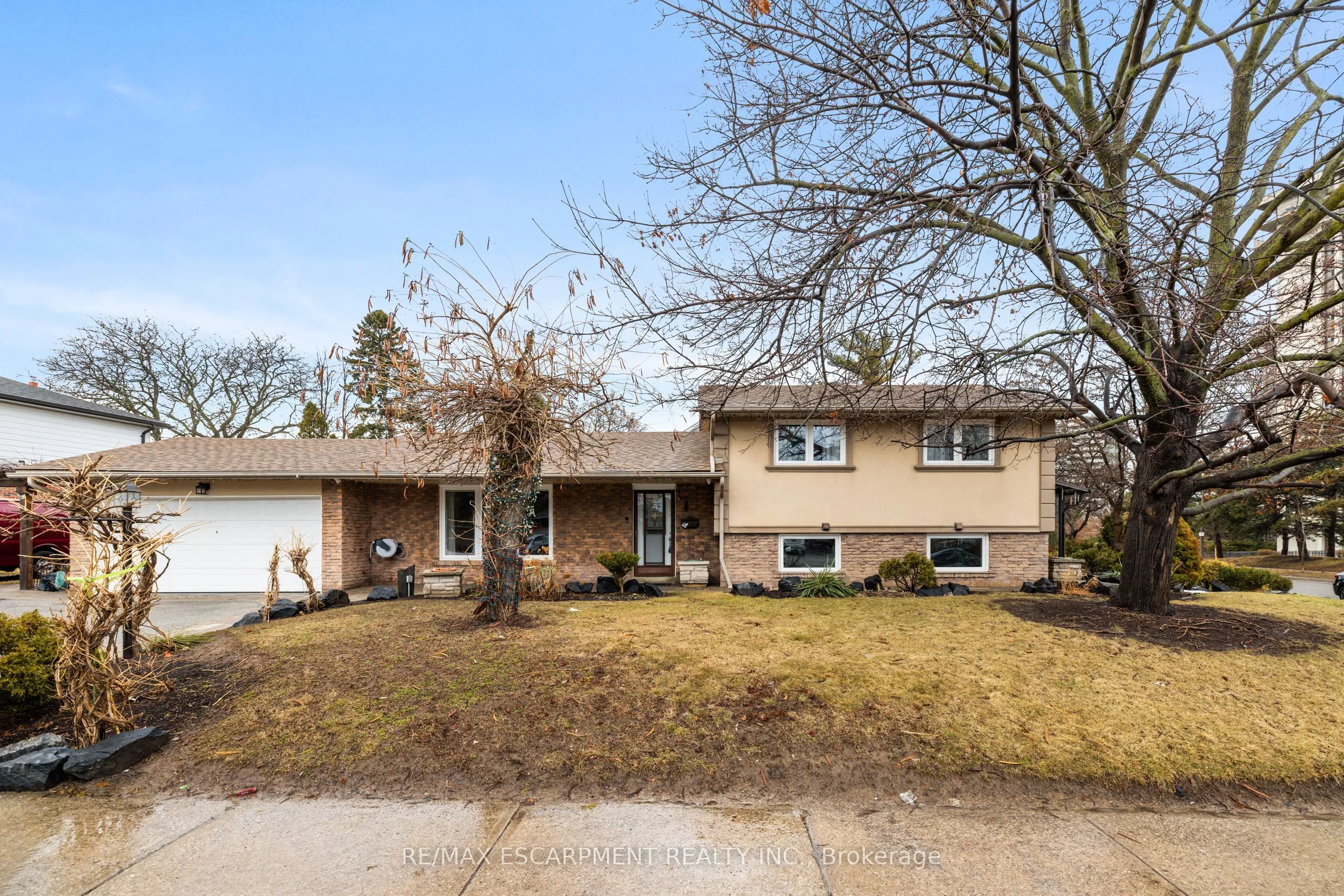 Detached Home For Sale | W13080280