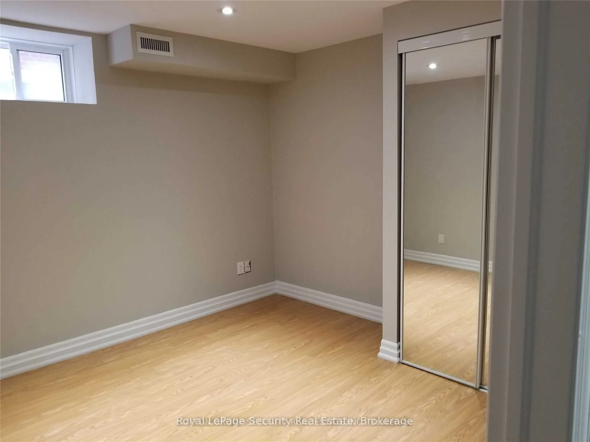 Property For Lease | W13080624