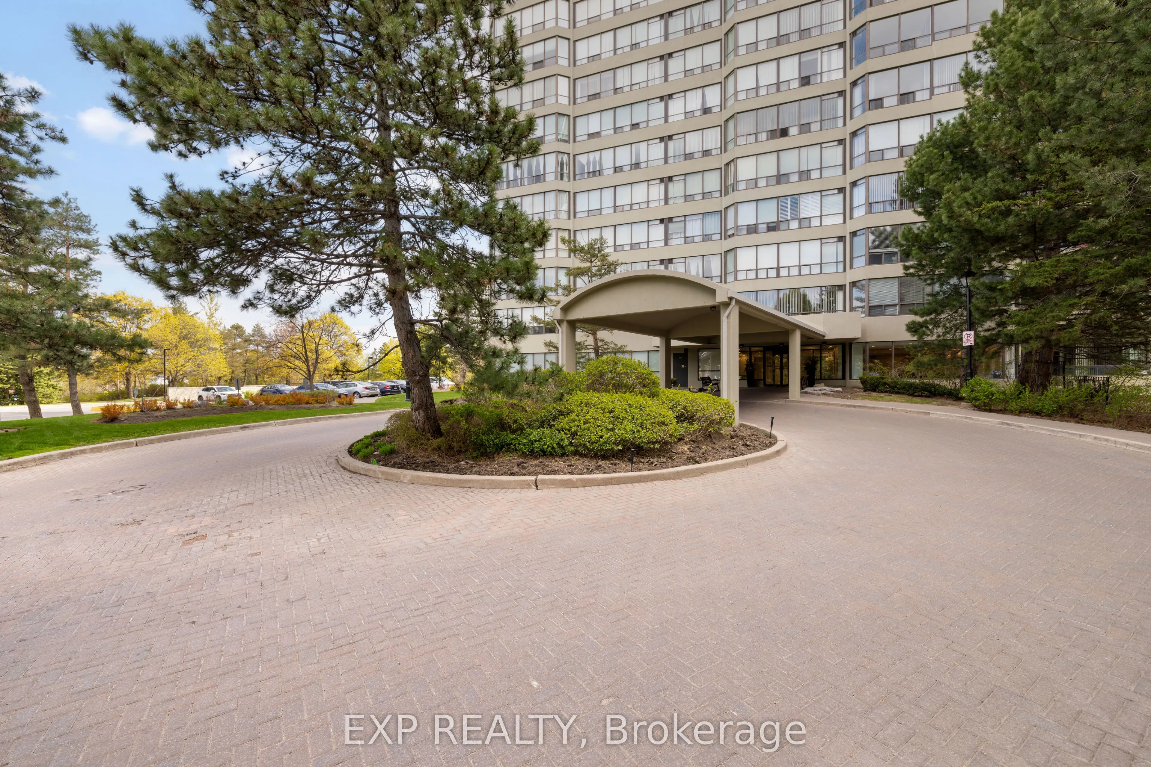 Property For Sale | W13081600