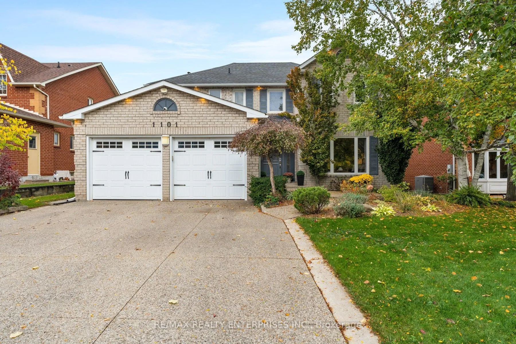 Detached Home For Sale | W13081740