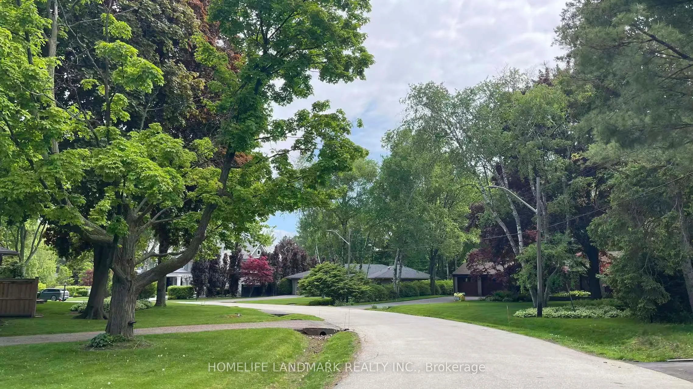 Detached Home For Lease | W13081978