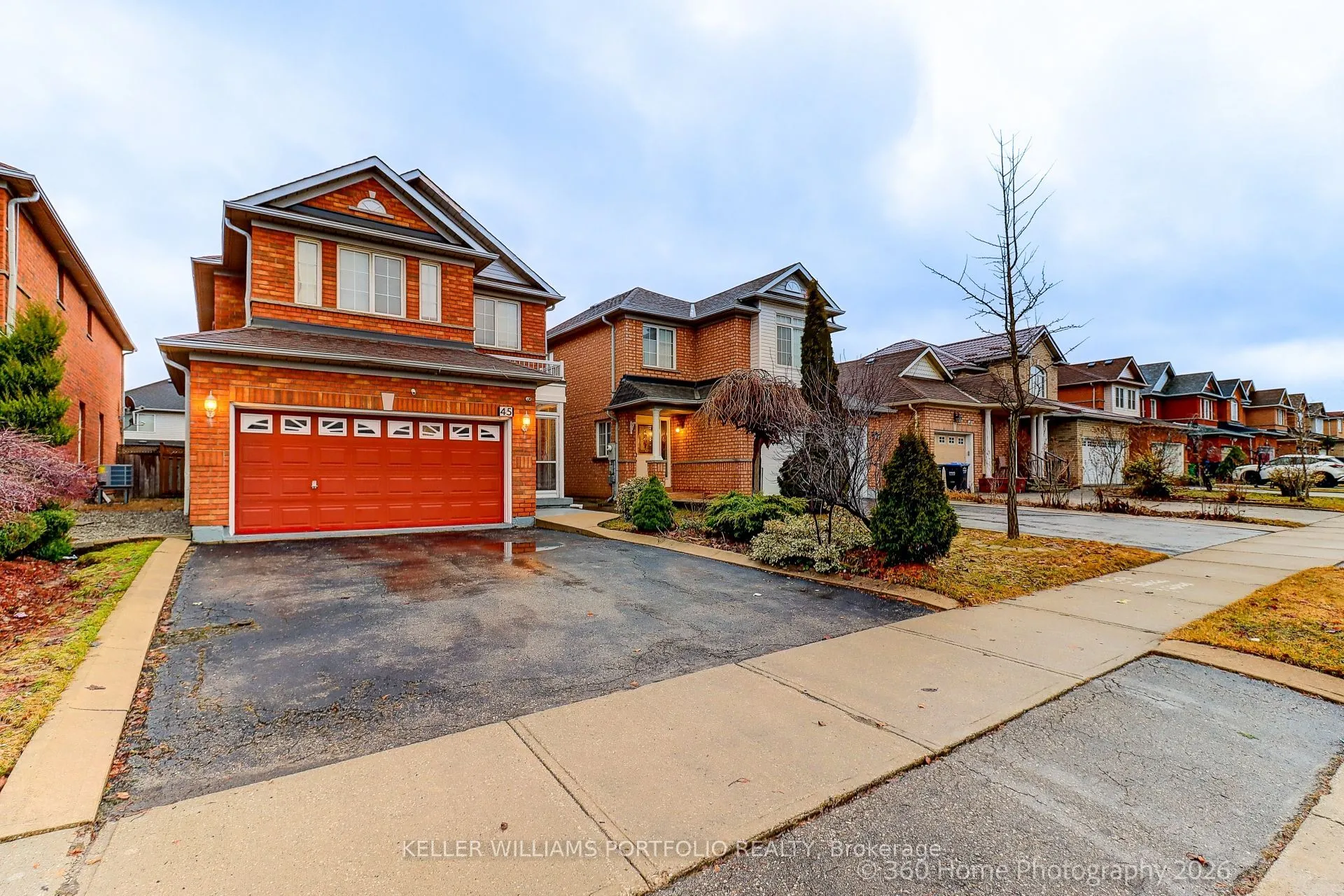 Detached Home For Sale | W13082052