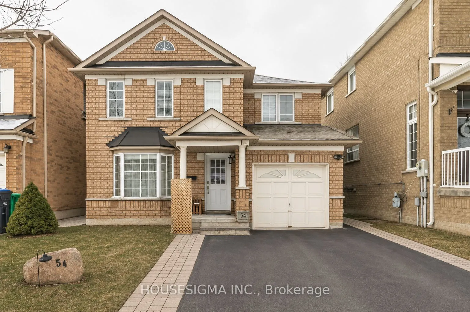 Detached Home For Sale | W13082302