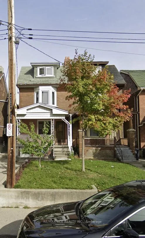 Semi-Detached Home For Lease | W13087224