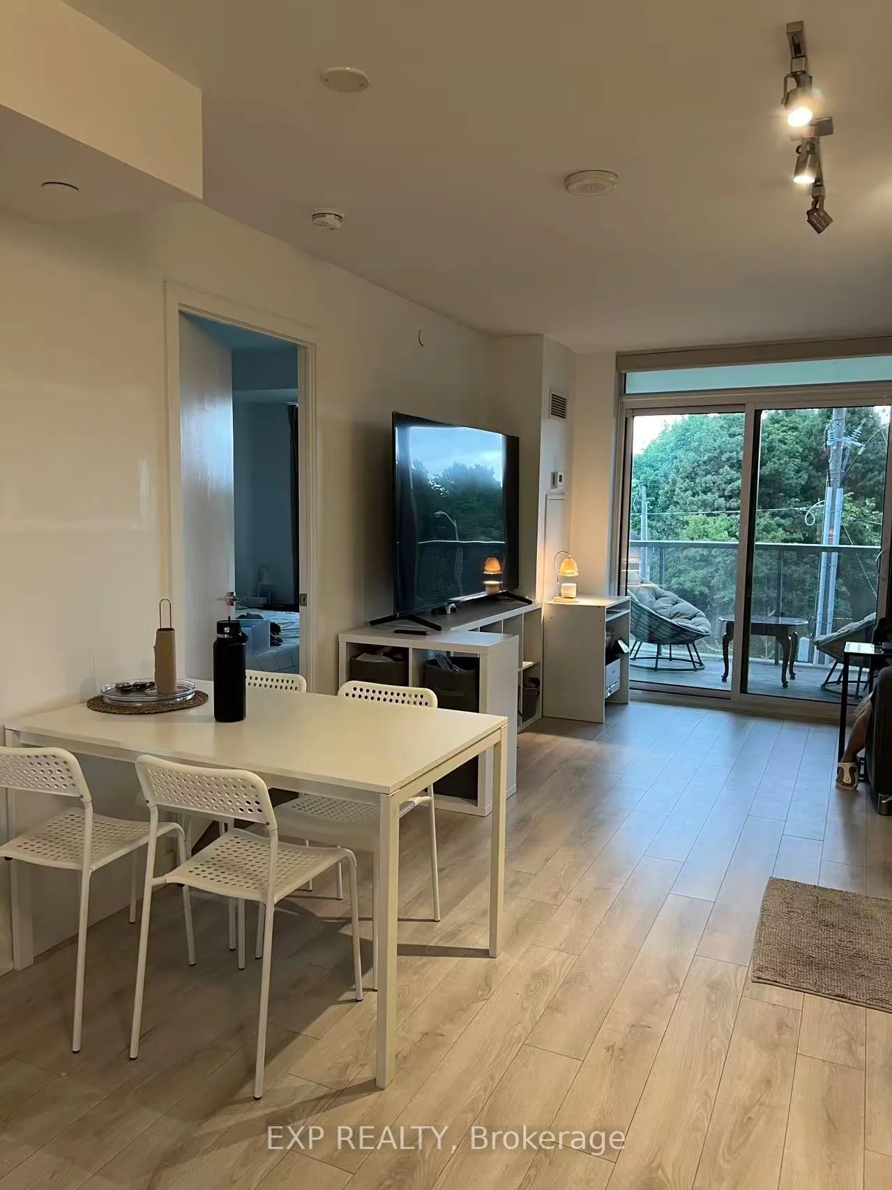 Property For Lease | W13088978