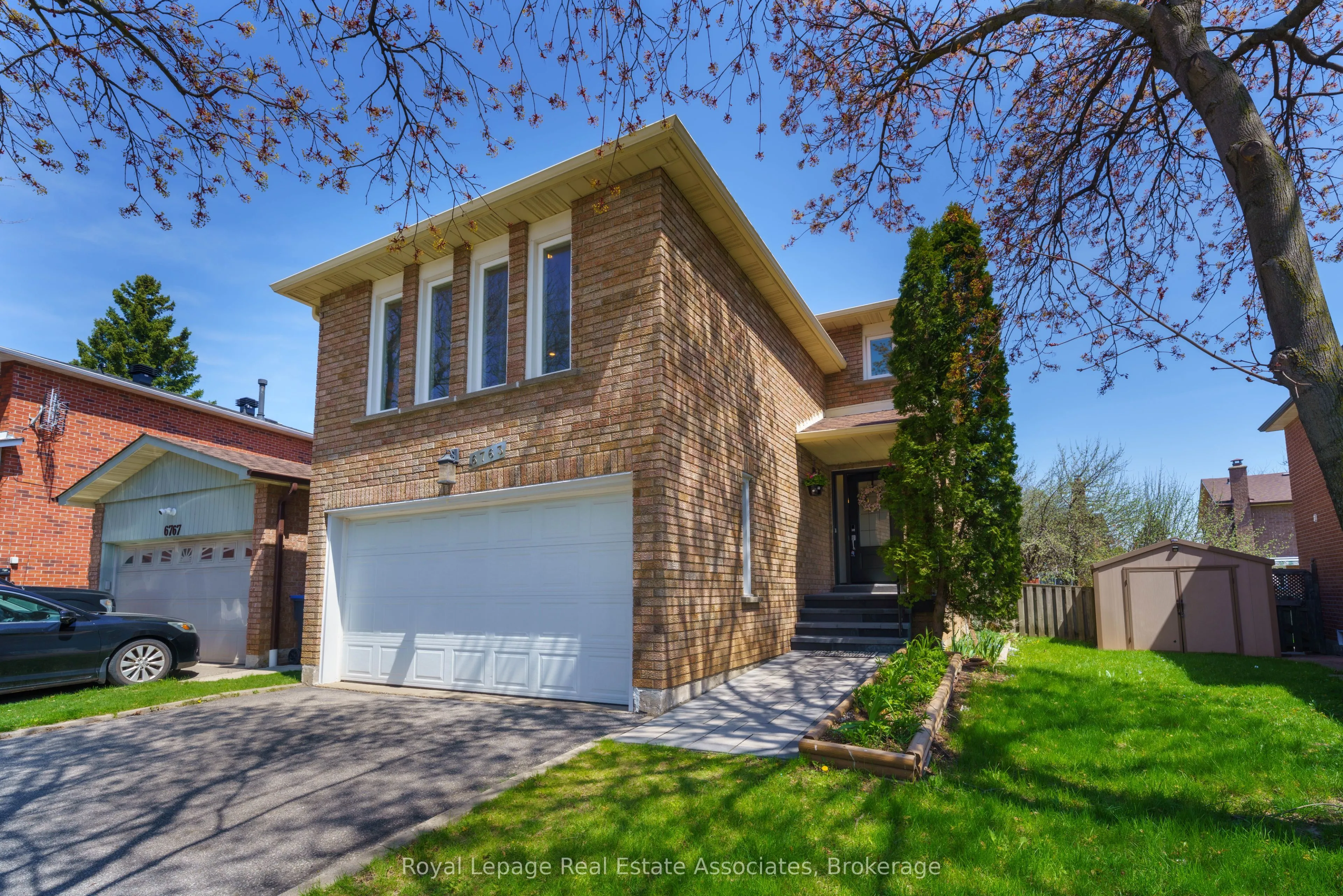 Detached Home For Sale | W13089966
