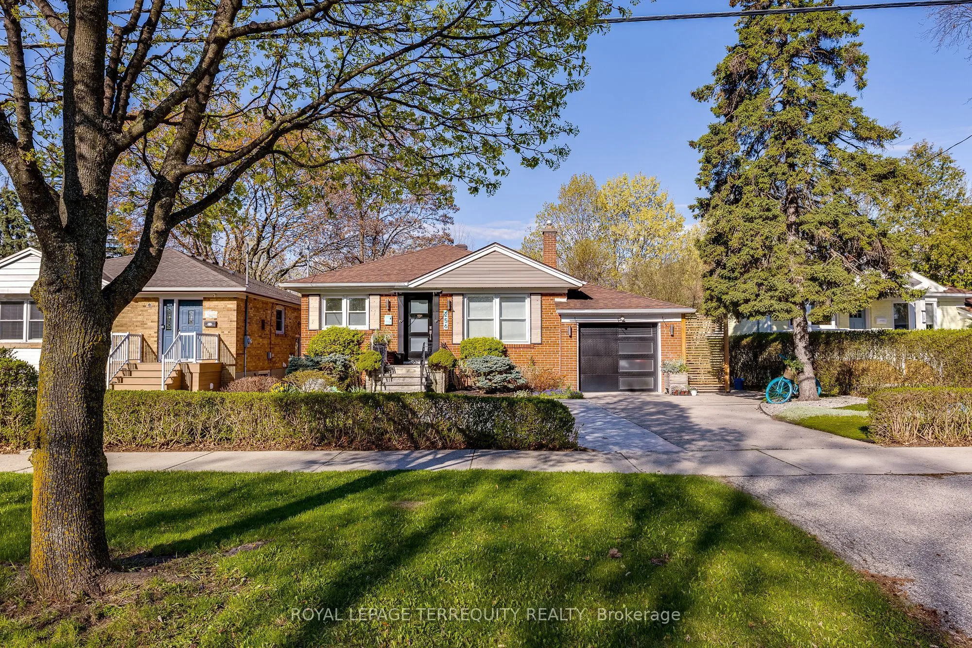 Detached Home For Sale | W13090510