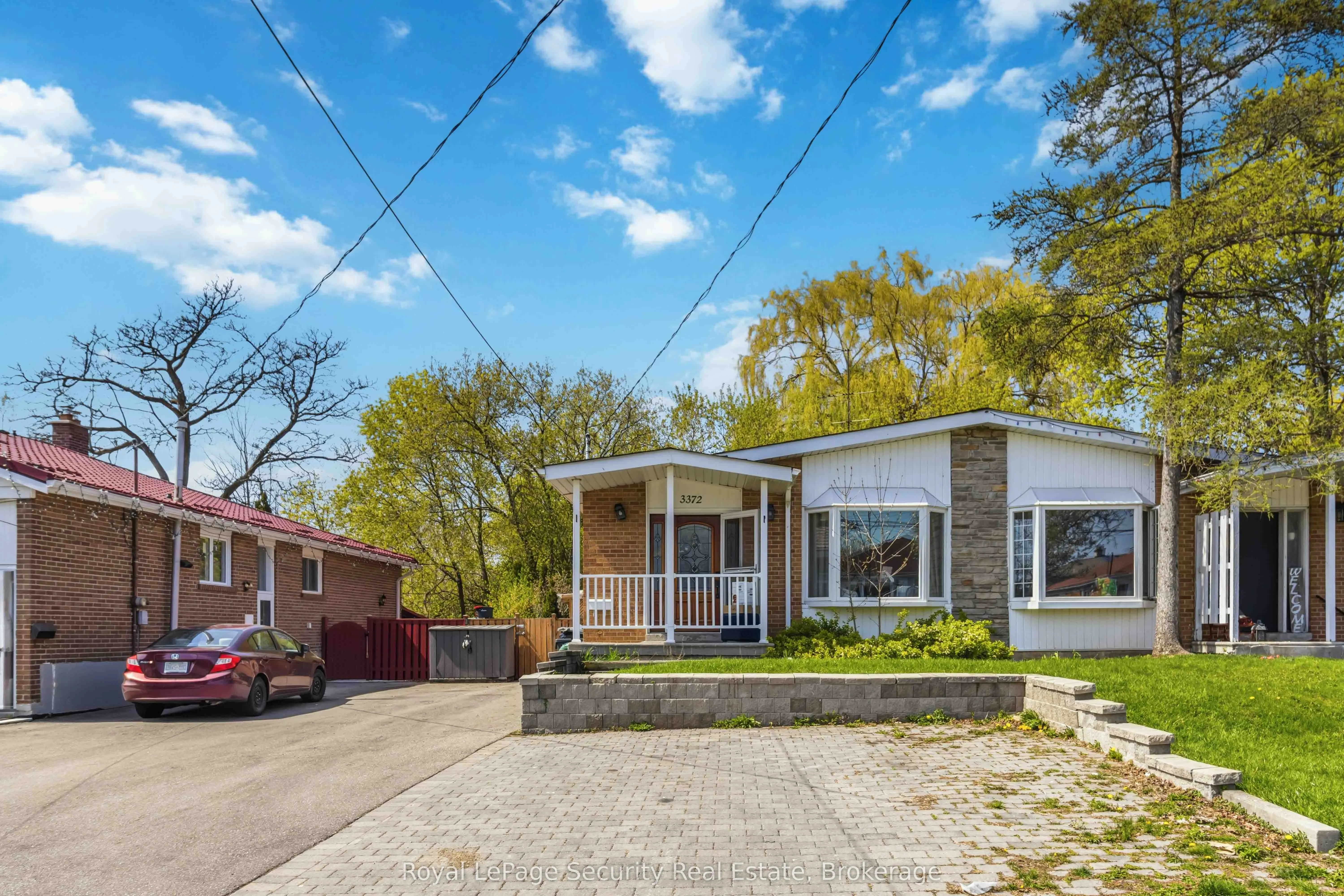 Semi-Detached Home For Lease | W13090704