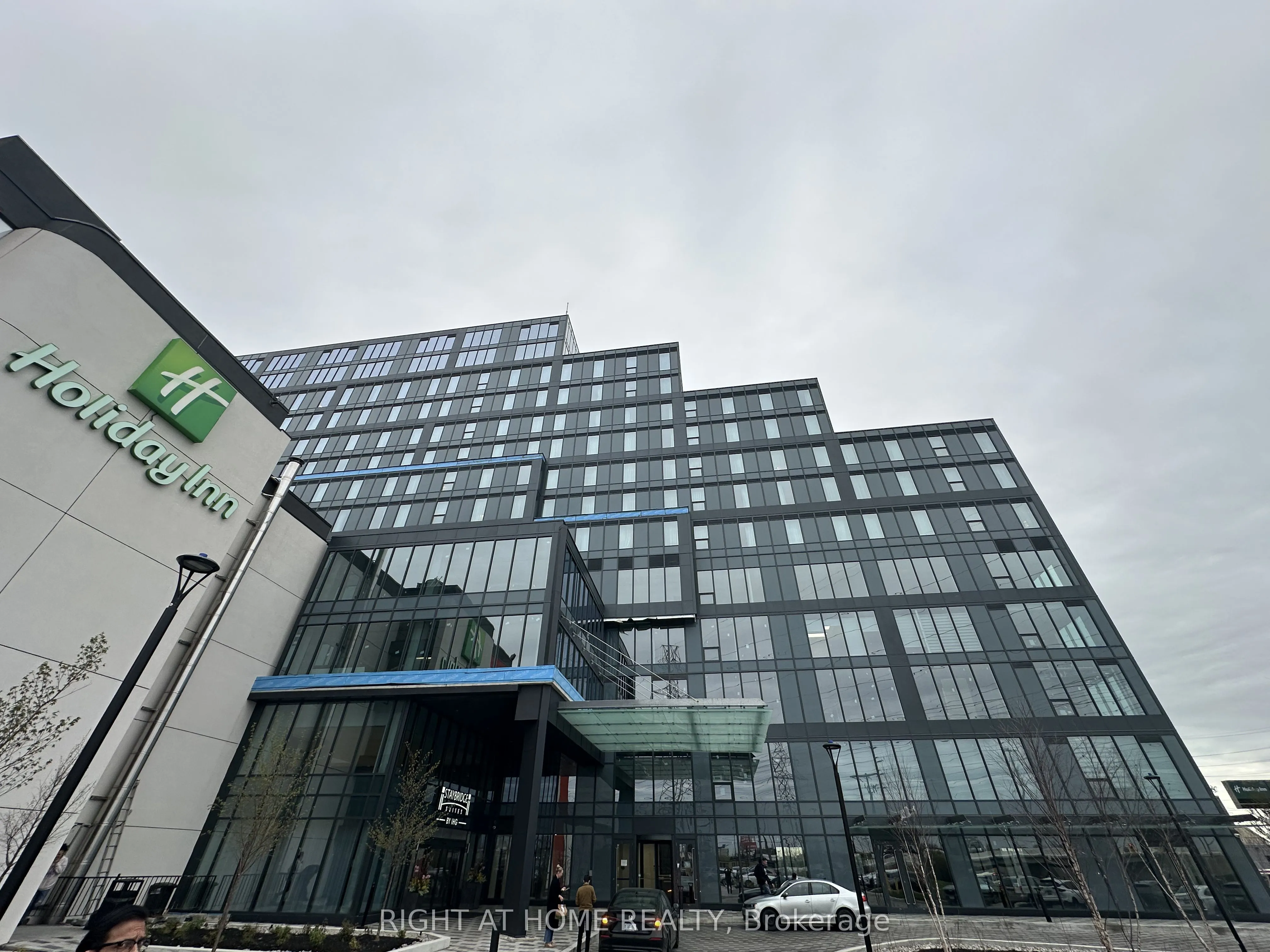 Office For Lease | W13090734