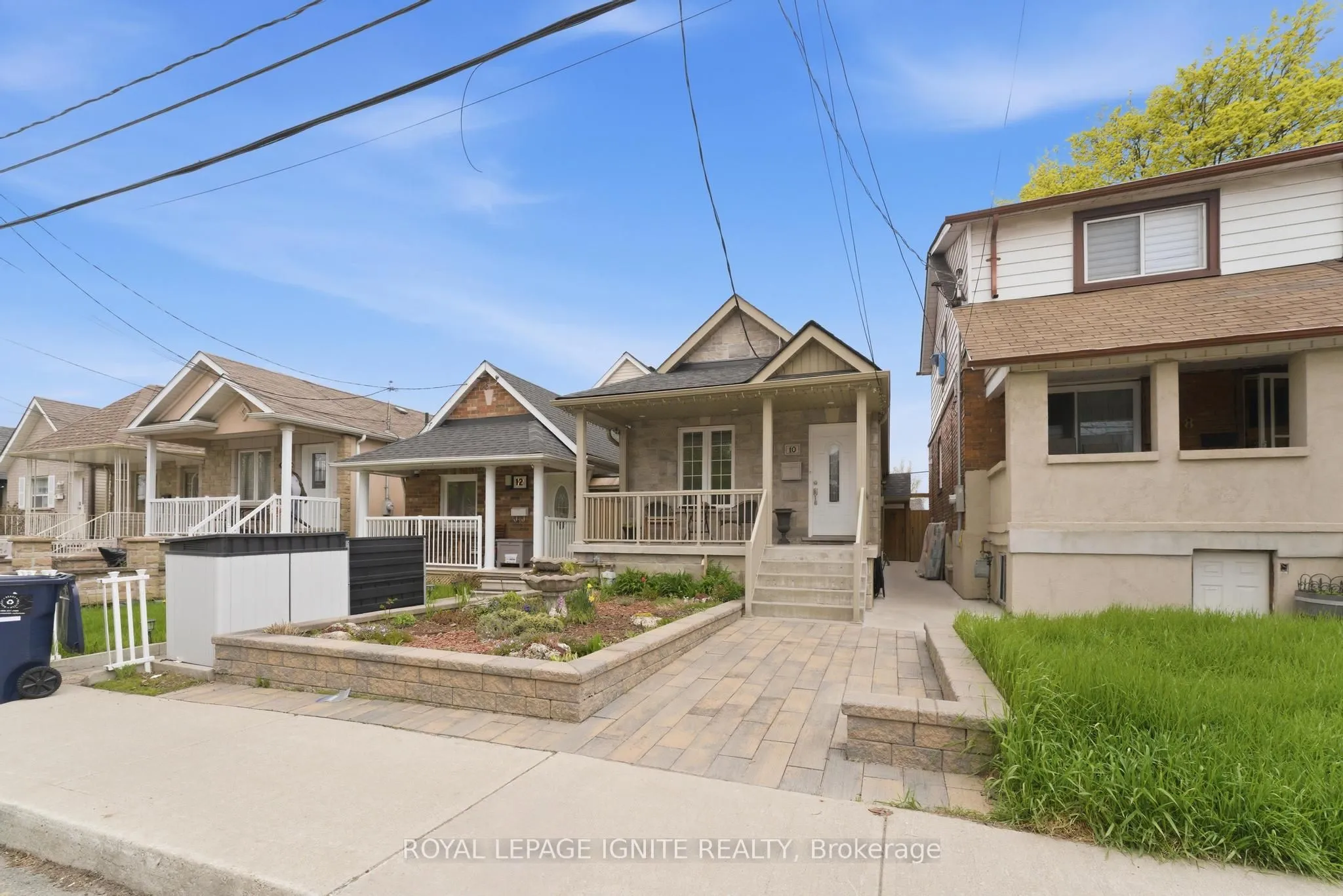 Detached Home For Sale | W13091848