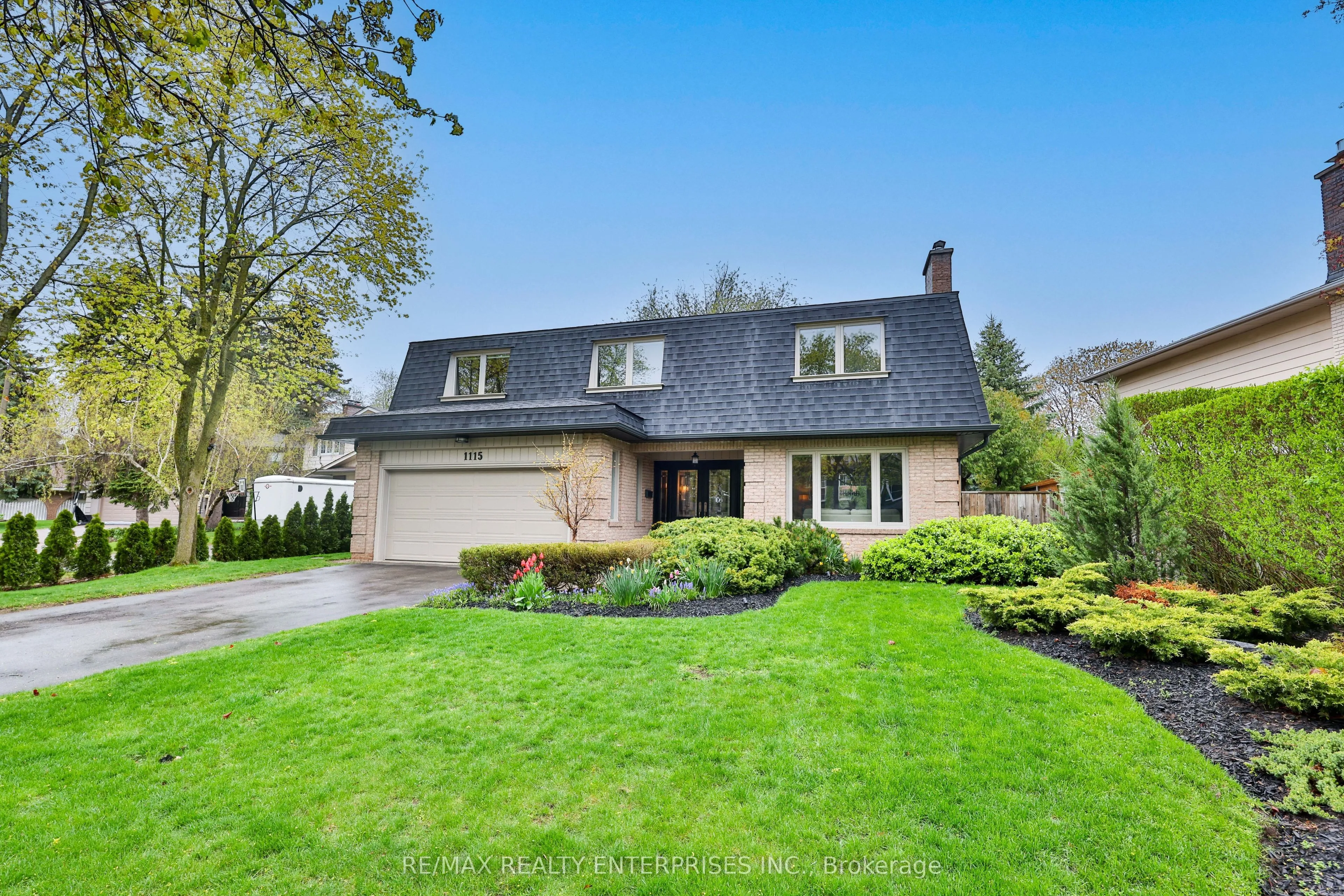 Detached Home For Sale | W13092714