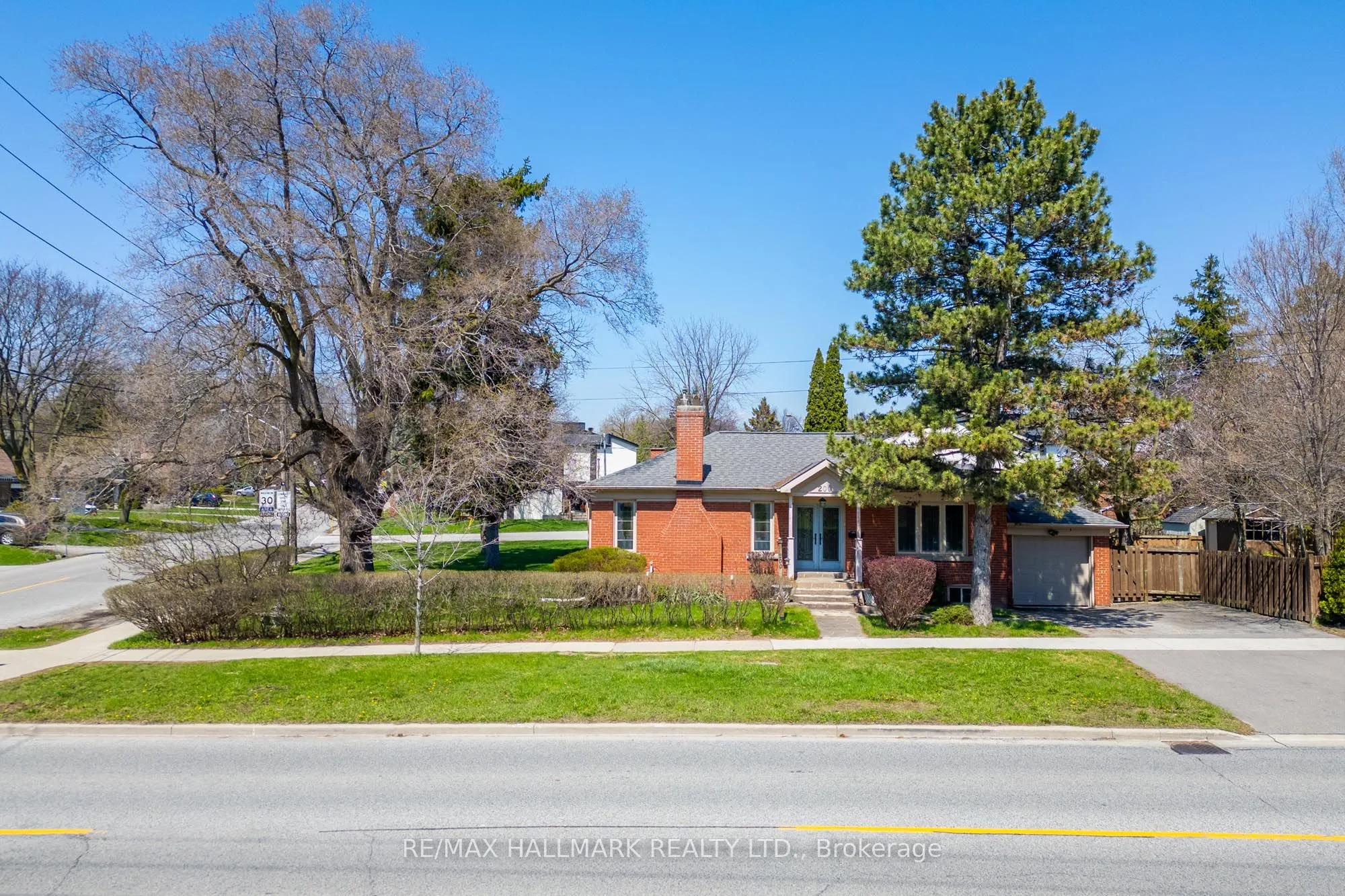 Detached Home For Sale | W13093340