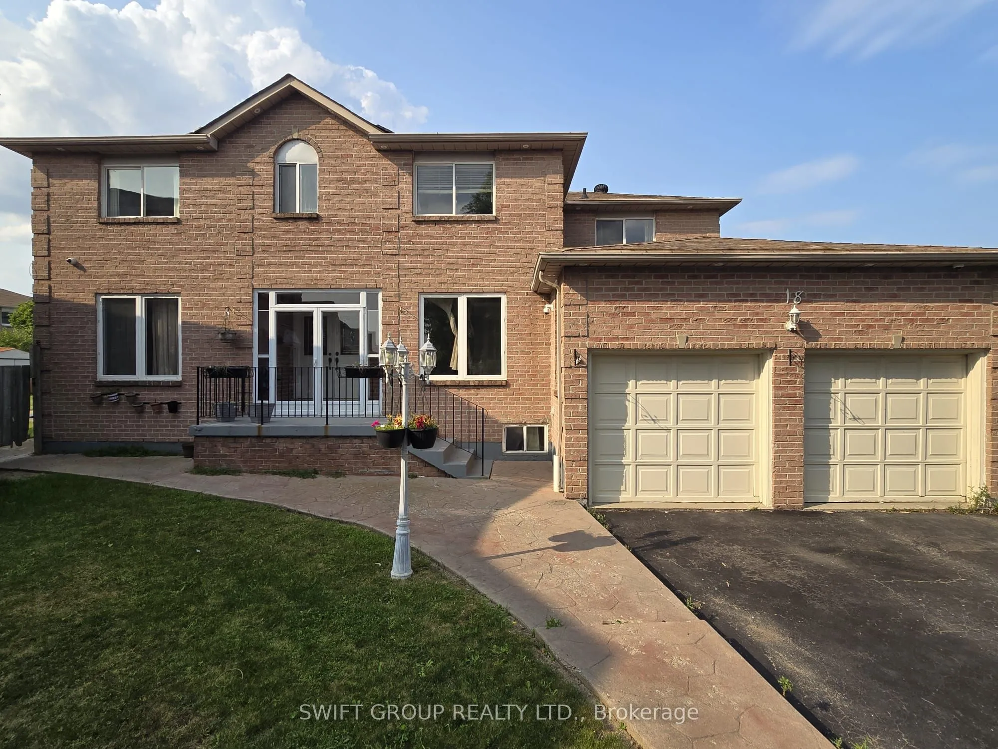 Detached Home For Sale | W13093970