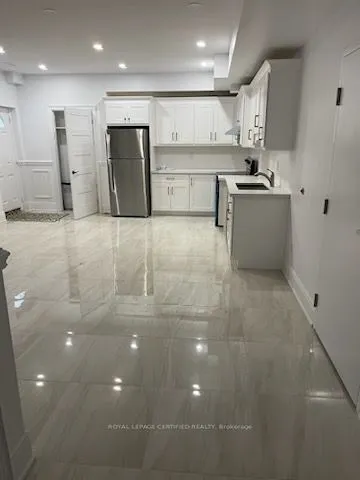 Detached Home For Lease | W13094092