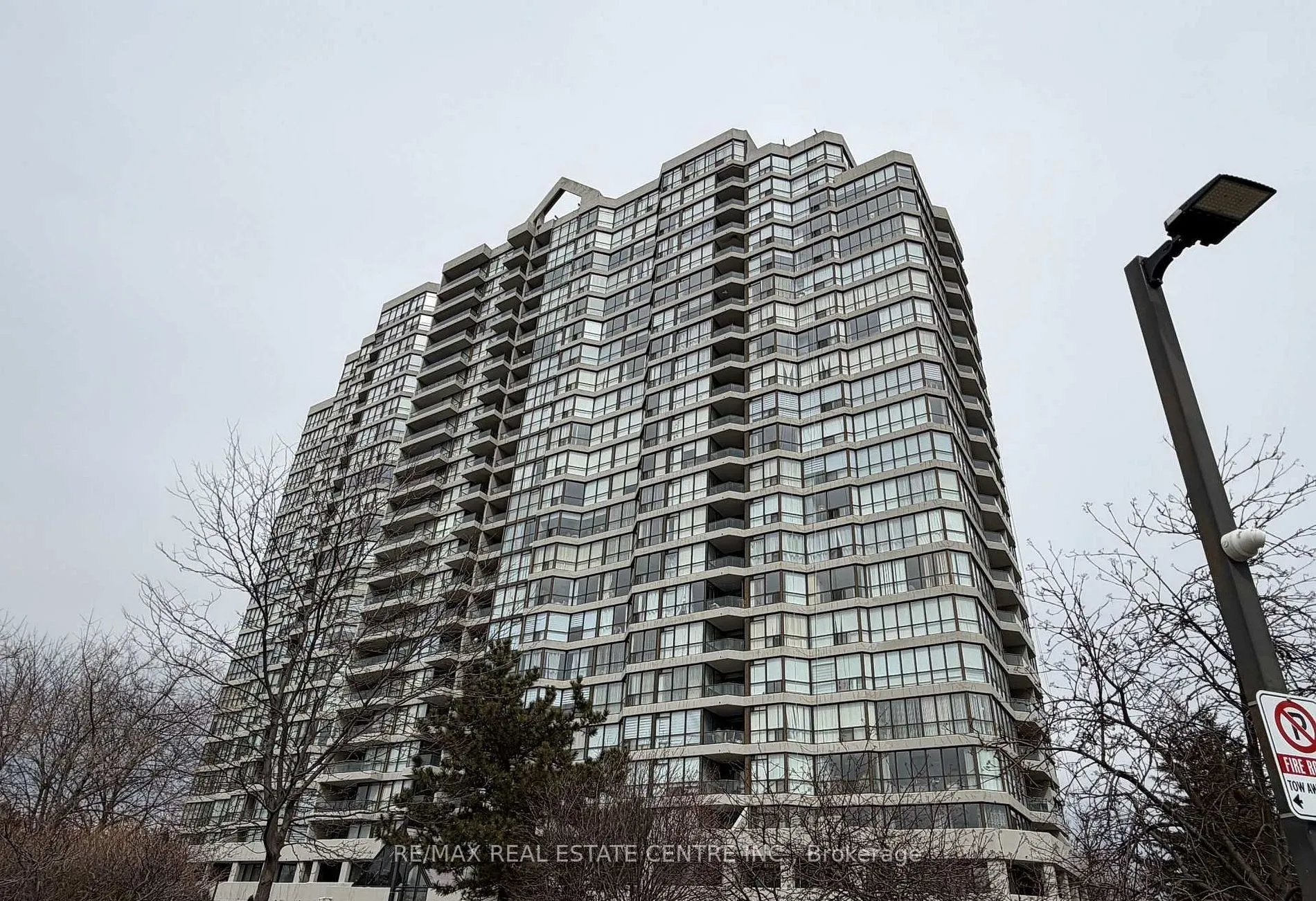 Property For Sale | W13096564