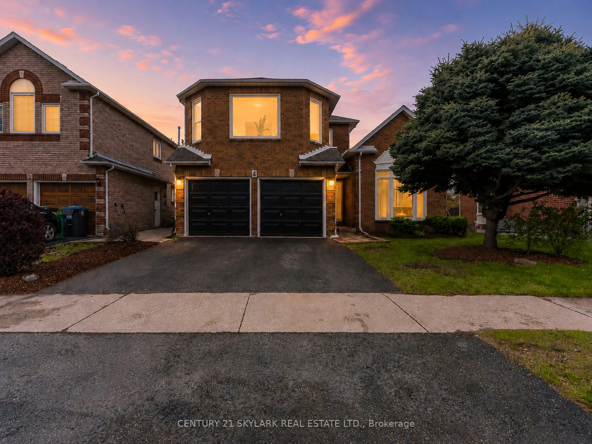 Detached Home For Sale | W13096674