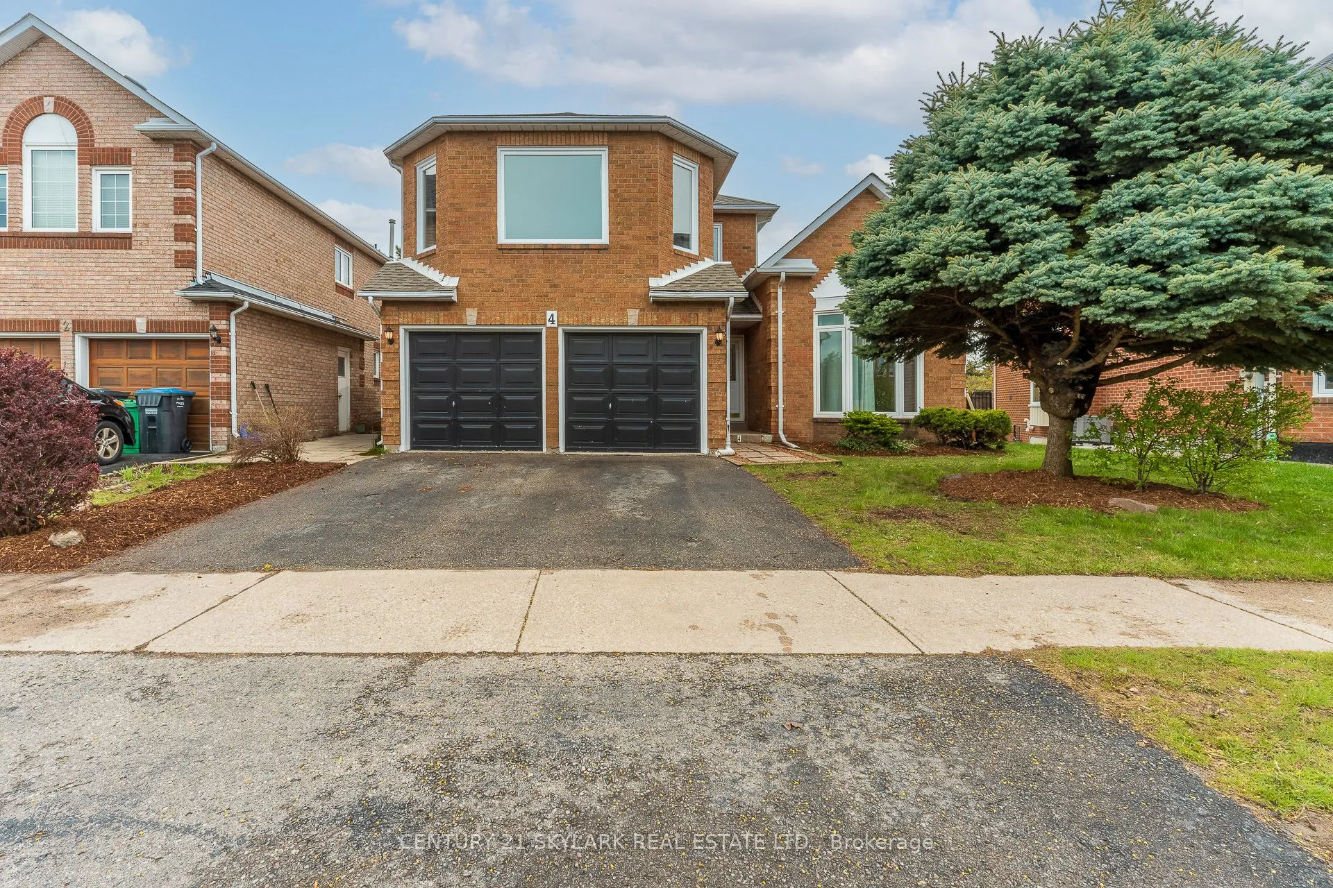 Detached Home For Sale | W13096674