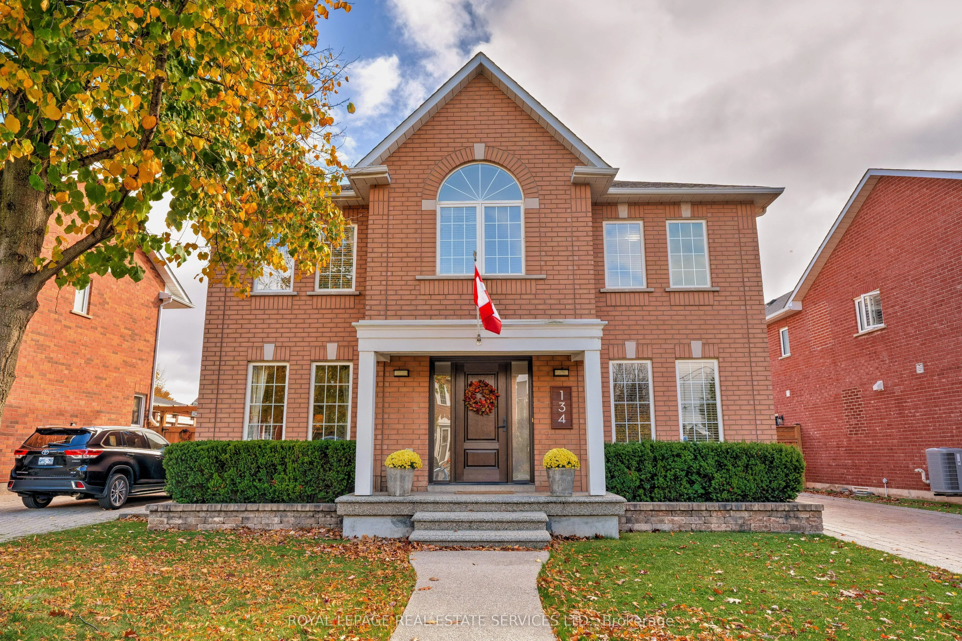 Detached Home For Sale | W13097998