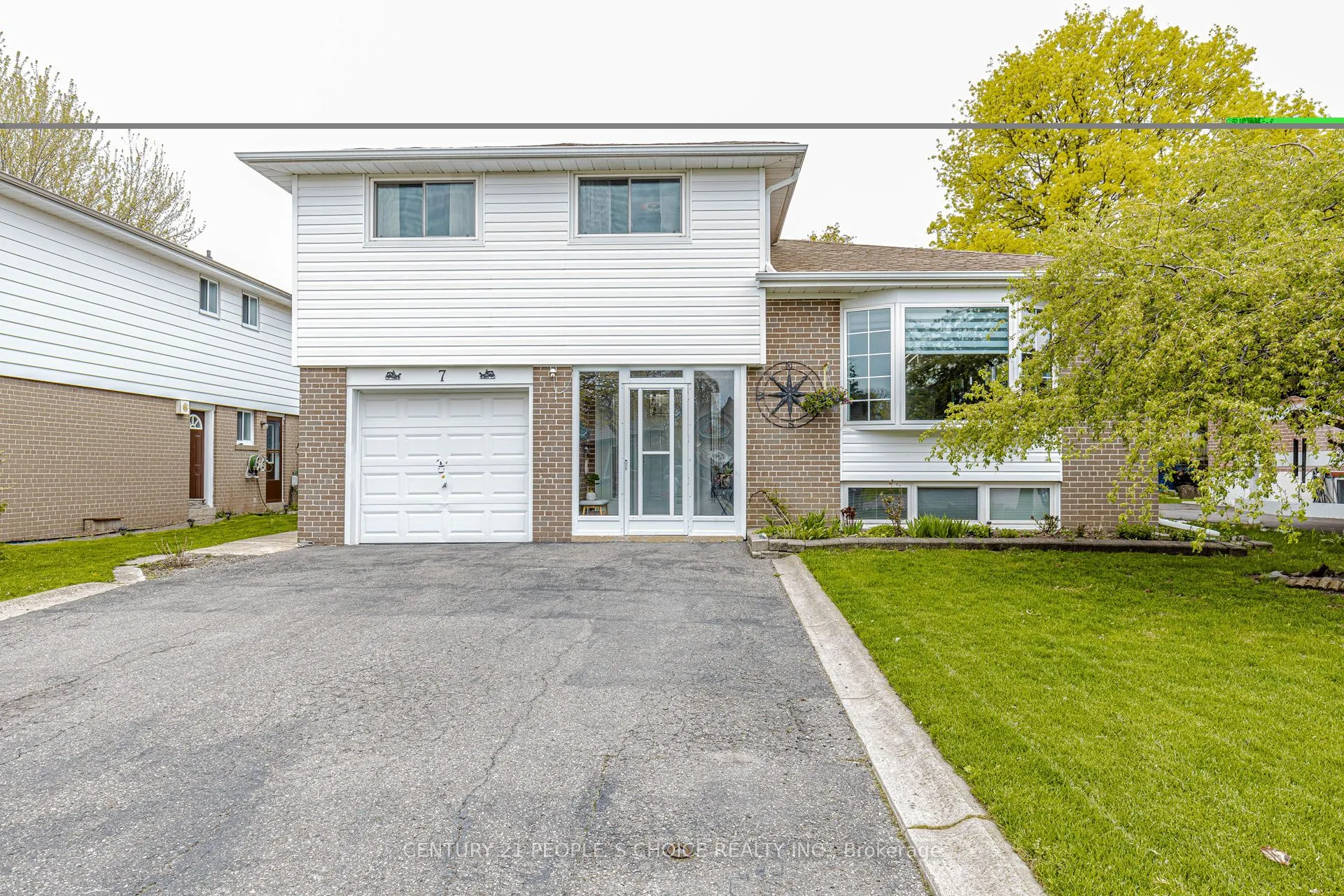 Detached Home For Sale | W13098460