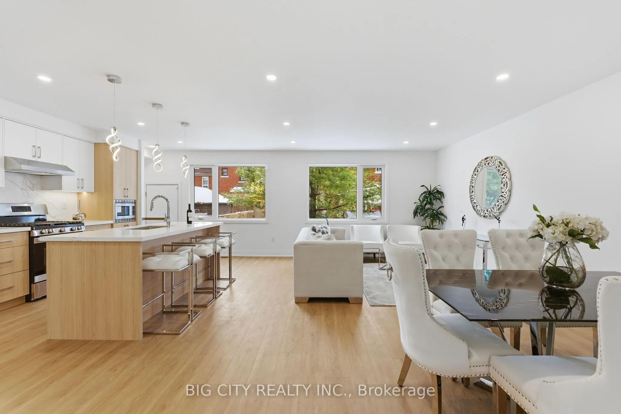 Property For Sale | W13099108