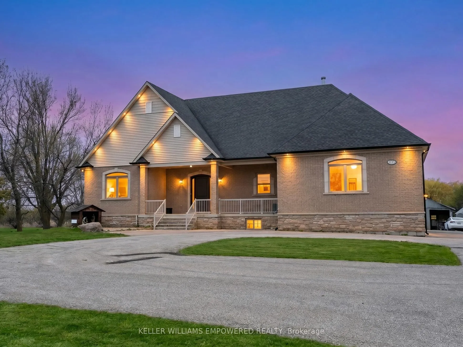 Detached Home For Sale | W13099312