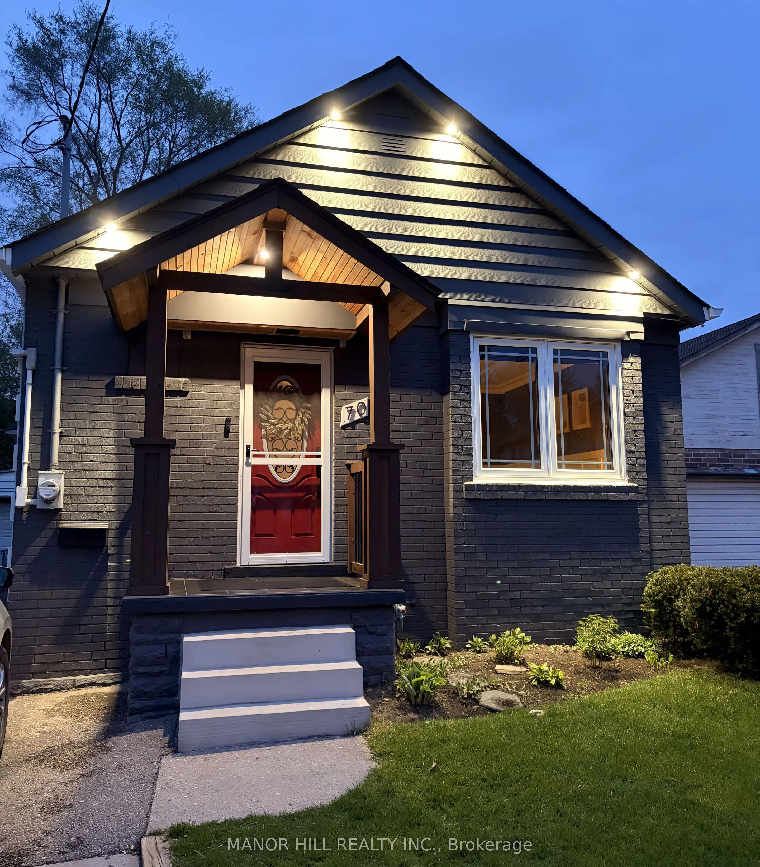 Detached Home For Sale | W13100276